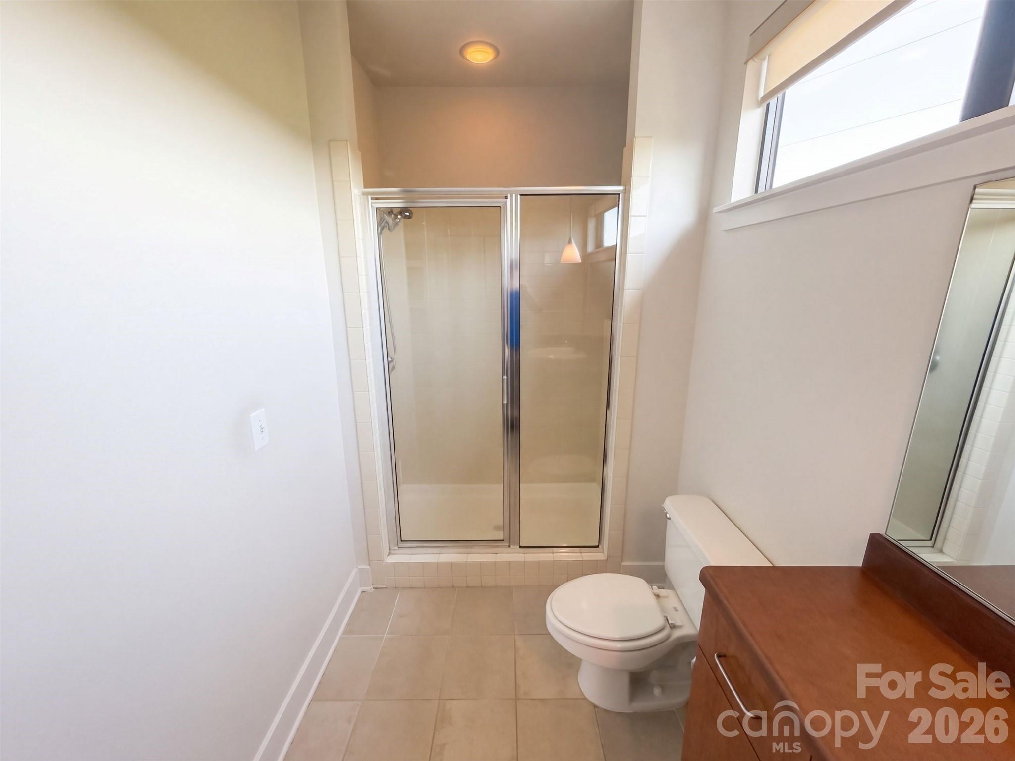 542 N Mcdowell Street Property Photo 11