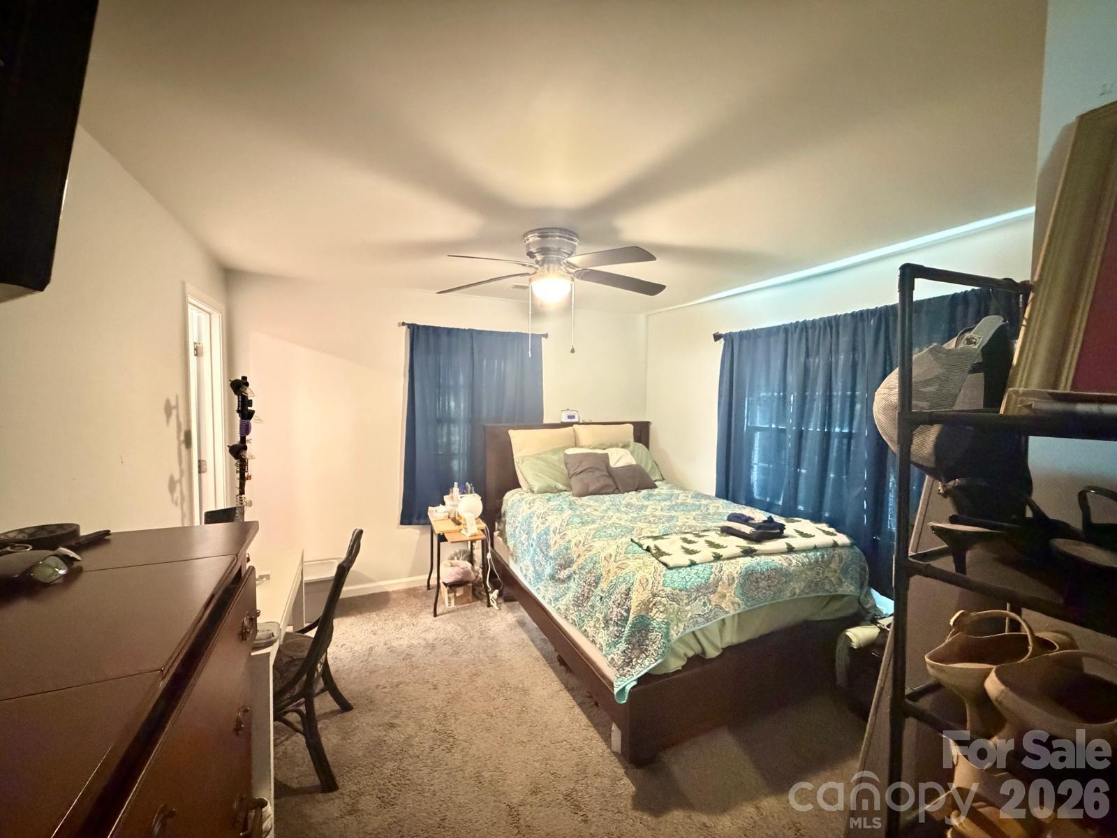 284 Salem Street Property Photo 11