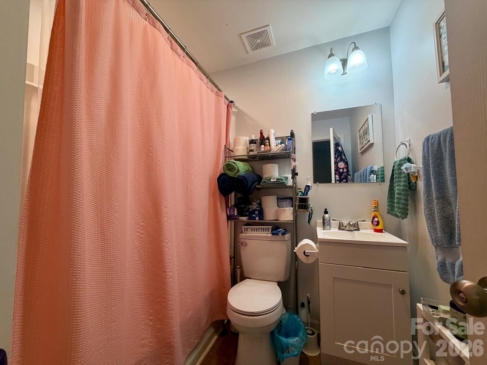 284 Salem Street Property Photo 12