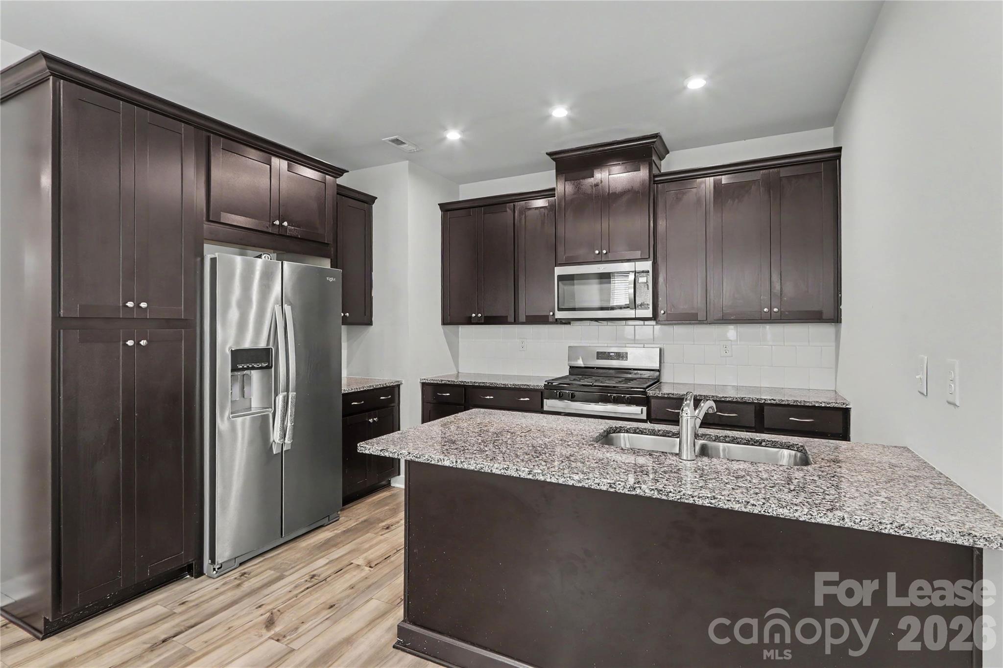 4426471 Property Photo 8