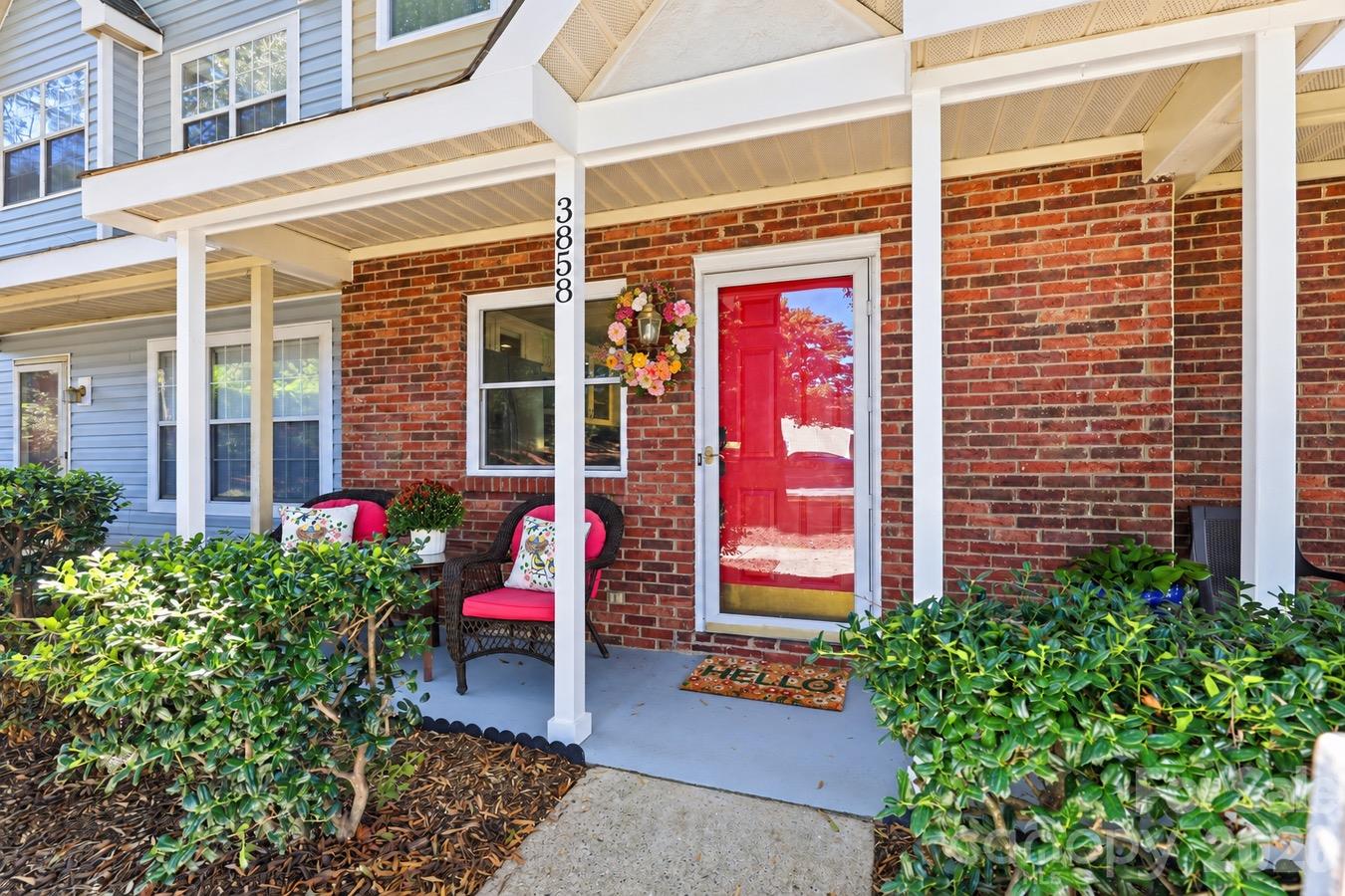 3858 Mosscroft Lane 1702 Property Photo 1