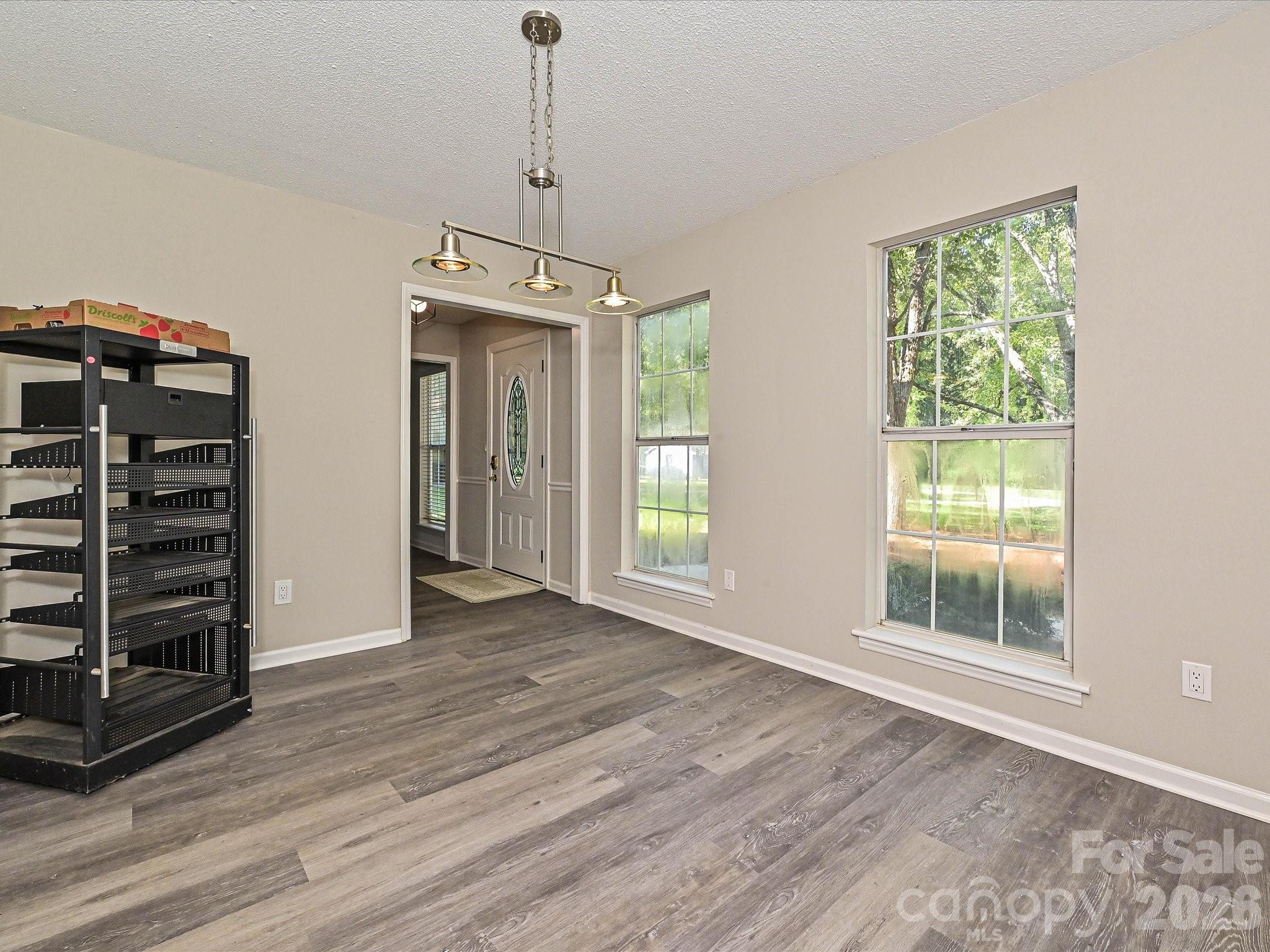 11200 Walking Horse Lane Property Photo 18