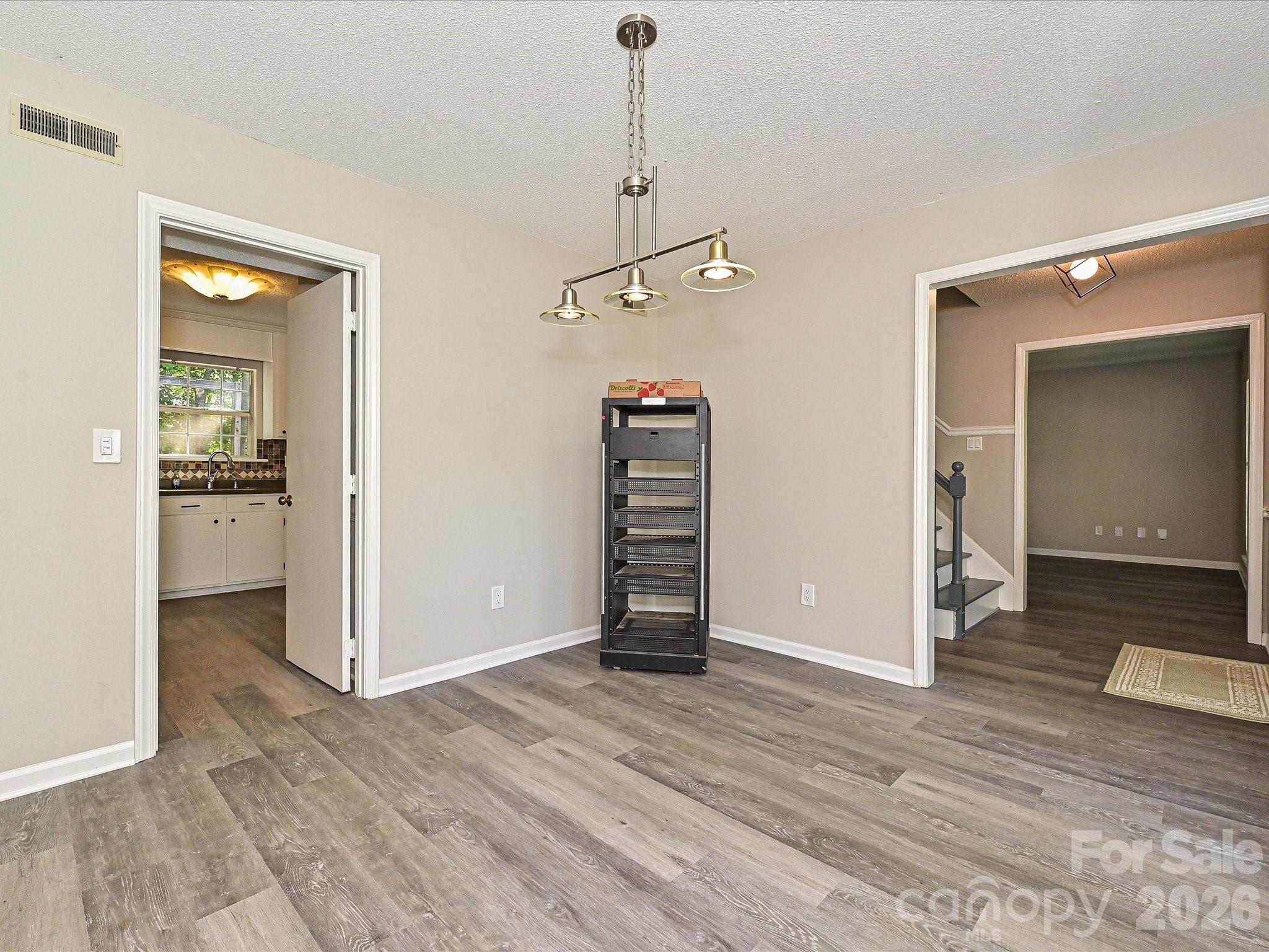 11200 Walking Horse Lane Property Photo 19