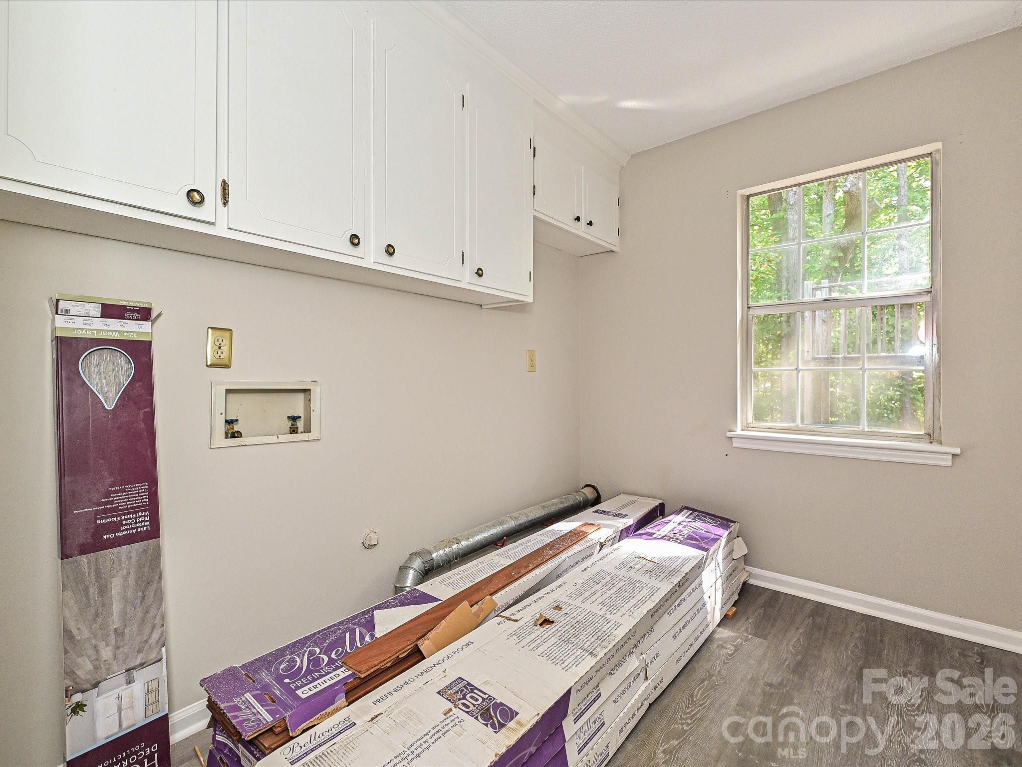 11200 Walking Horse Lane Property Photo 21