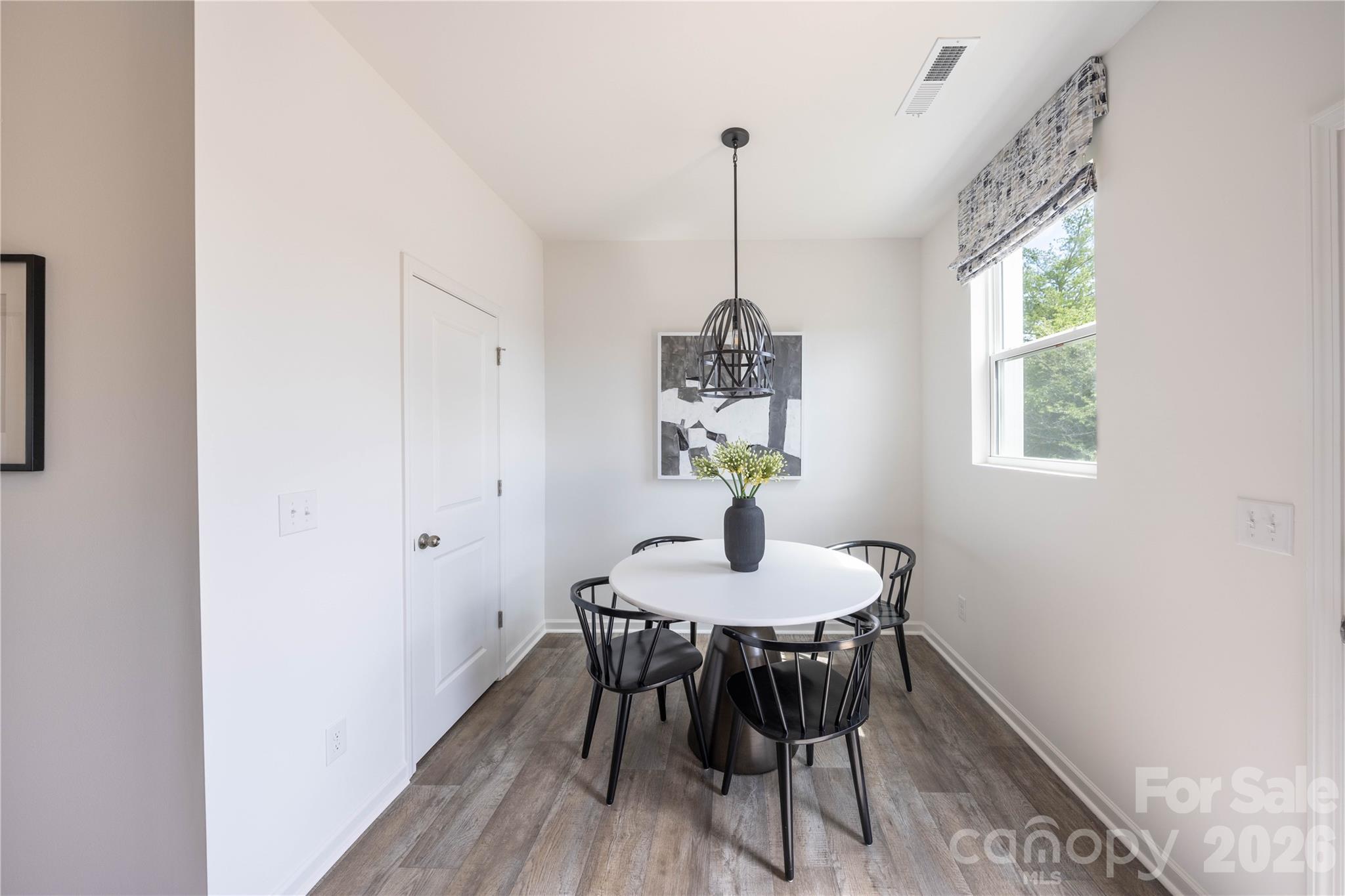 205 Cliffwood Street Unit 5 E Property Photo 8