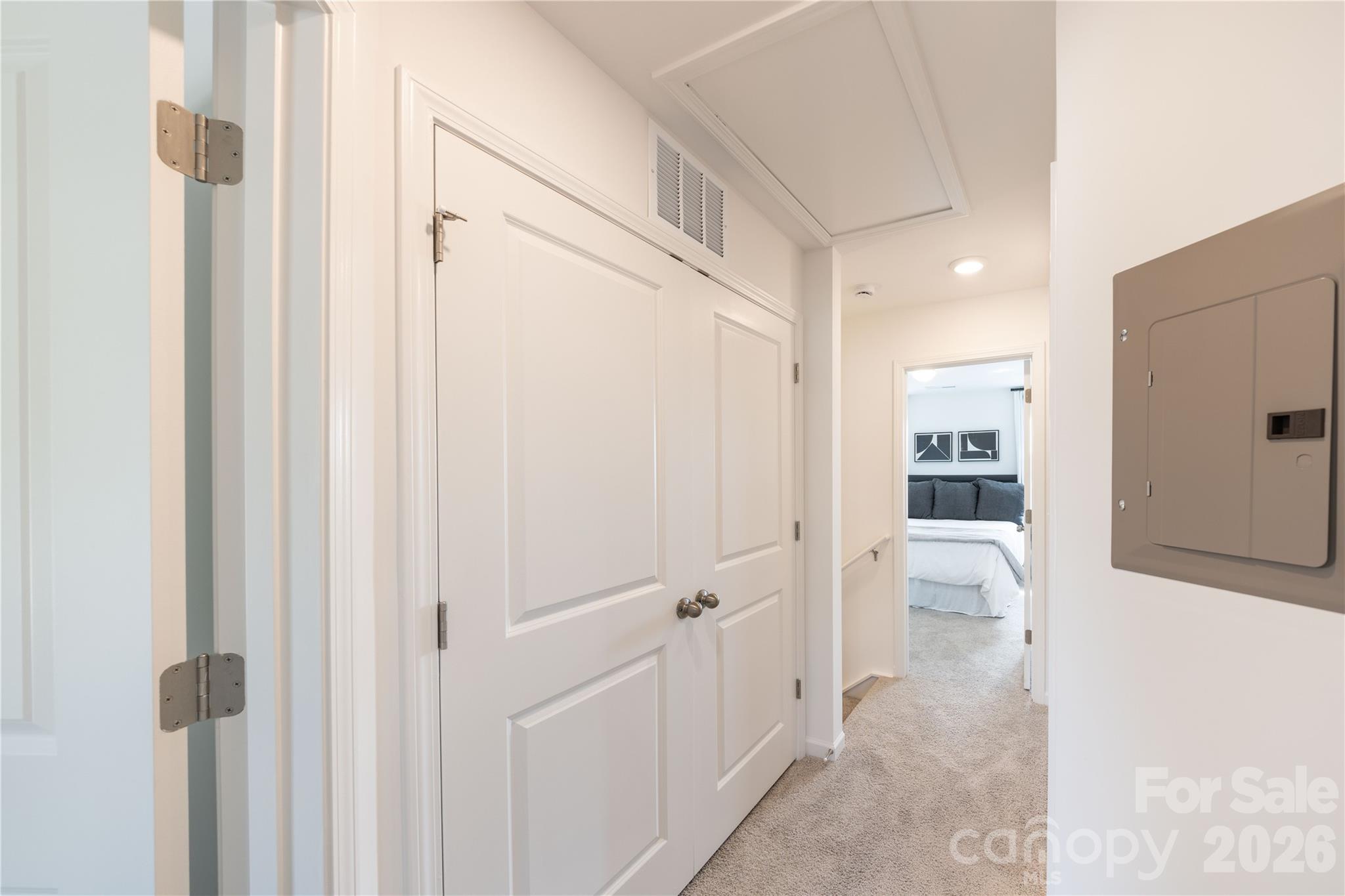 205 Cliffwood Street Unit 5 E Property Photo 17