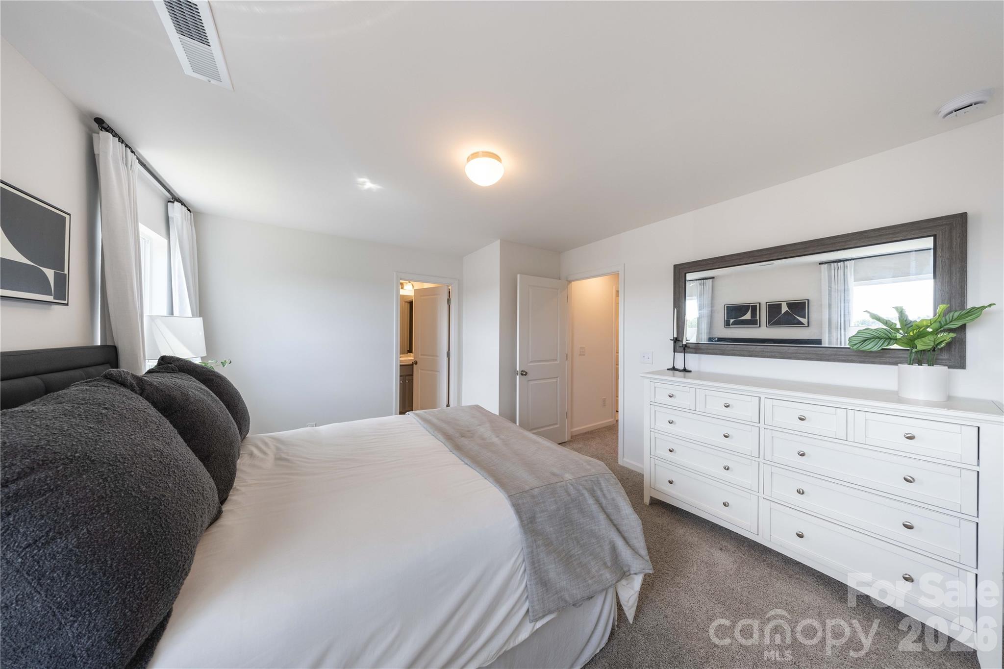 205 Cliffwood Street Unit 5 E Property Photo 20