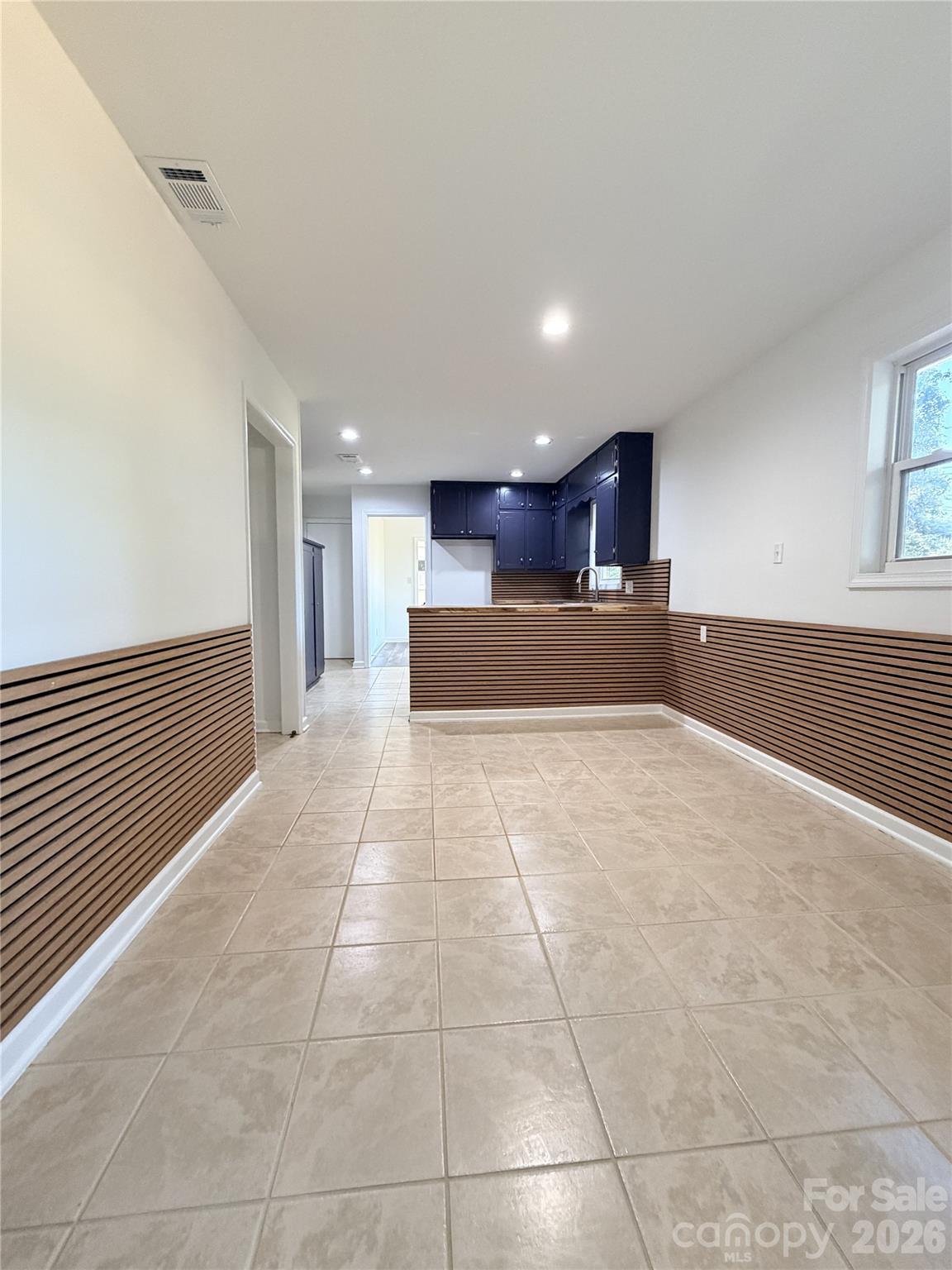 113 Ann Street Property Photo 12
