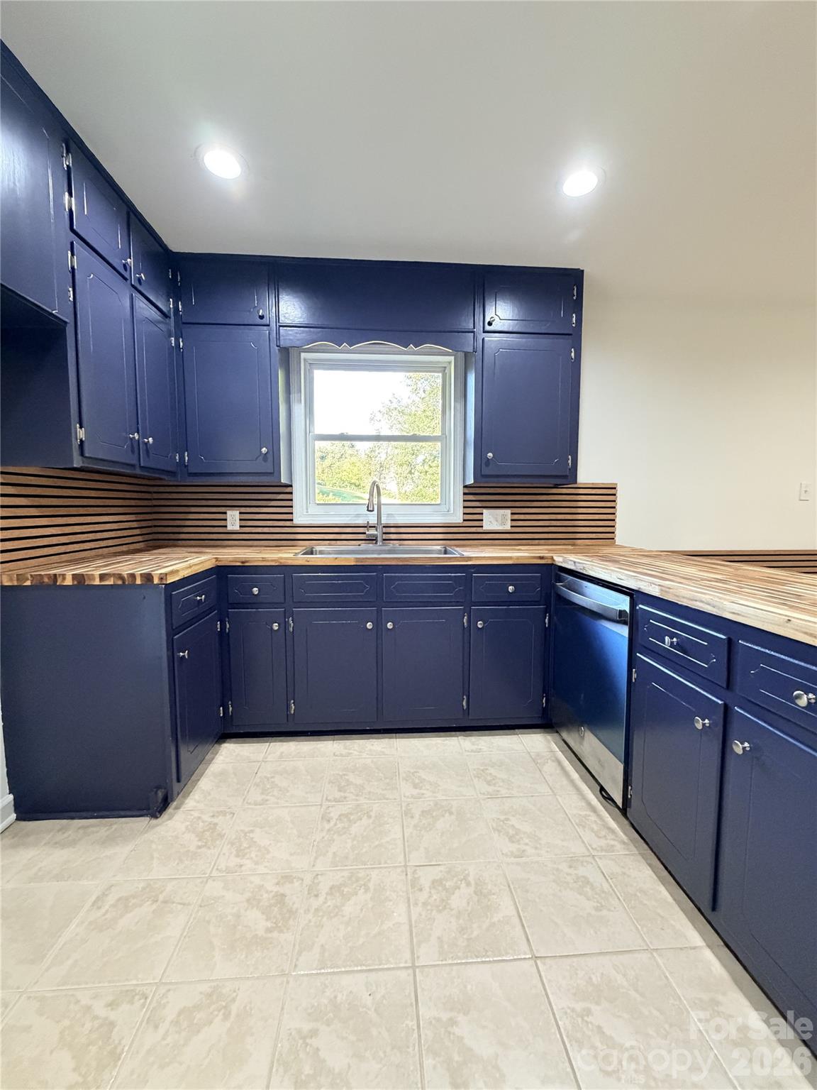 113 Ann Street Property Photo 16