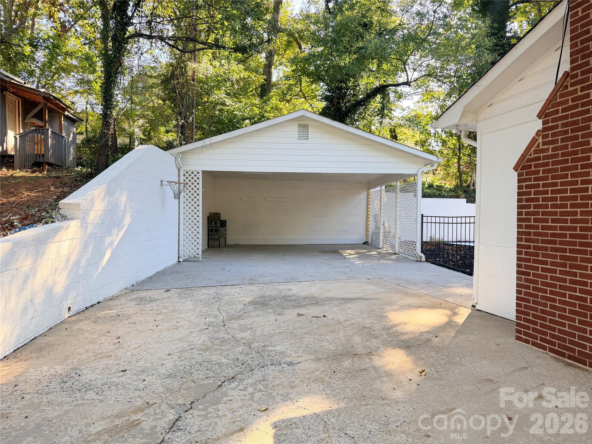 113 Ann Street Property Photo 33