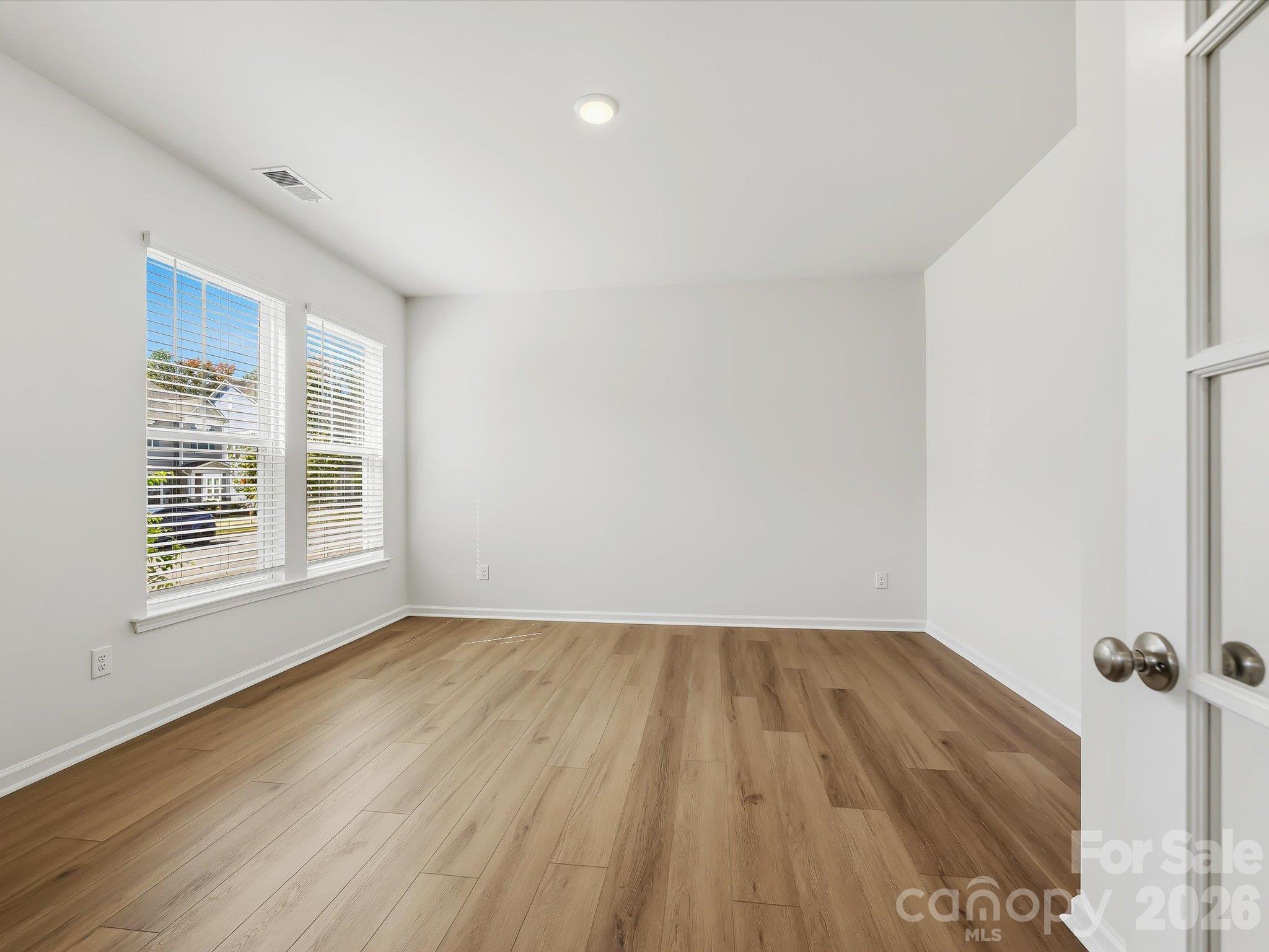 10030 Mamillion Drive Property Photo 4
