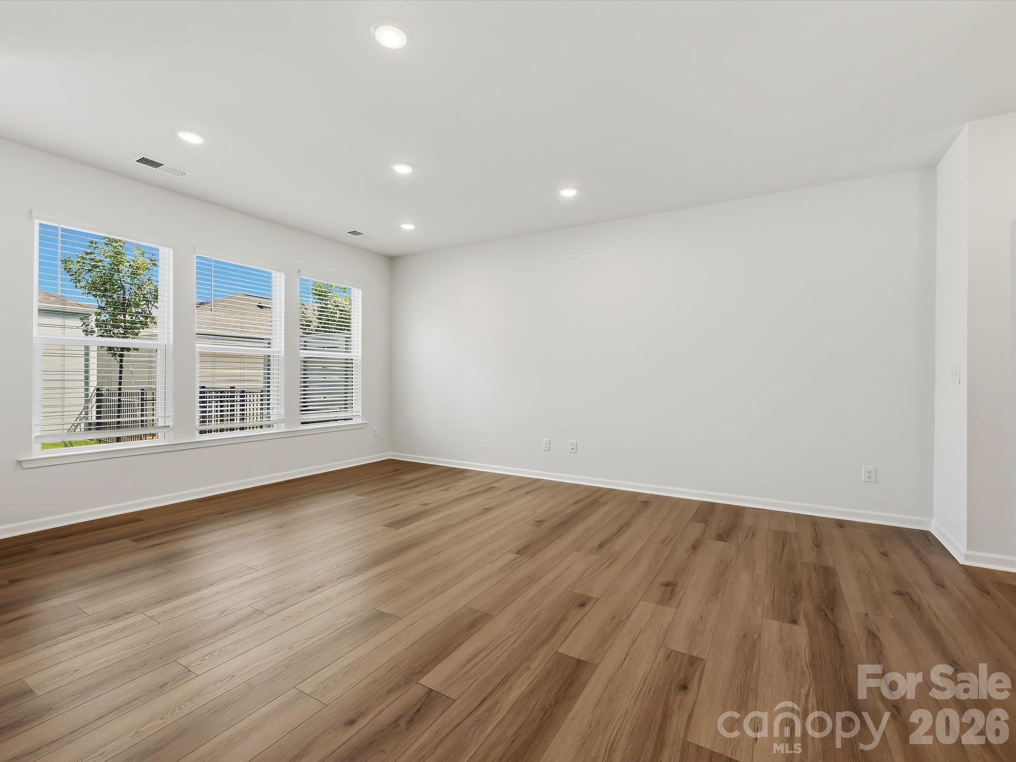 10030 Mamillion Drive Property Photo 10
