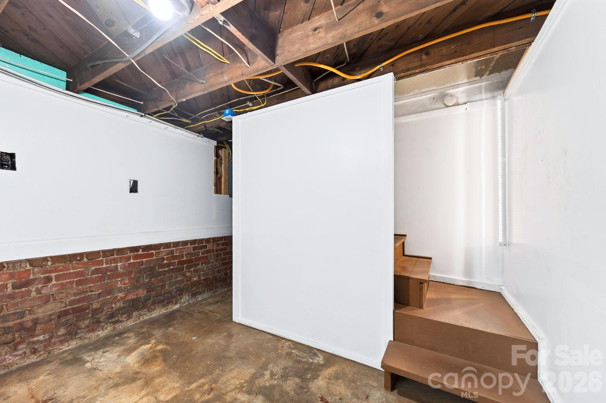201 Logan Avenue Property Photo 37