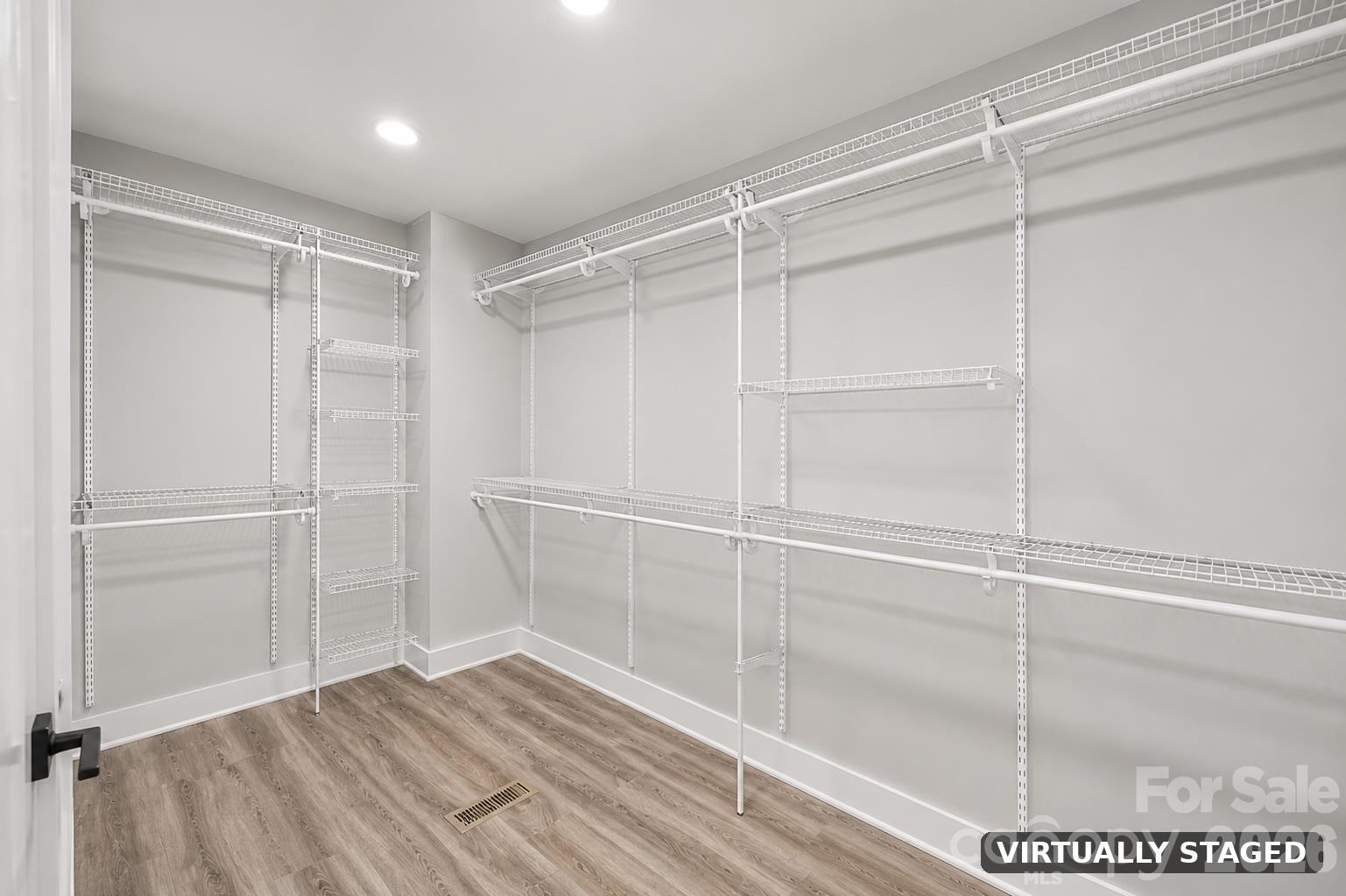 41 Emerson Court Property Photo 18