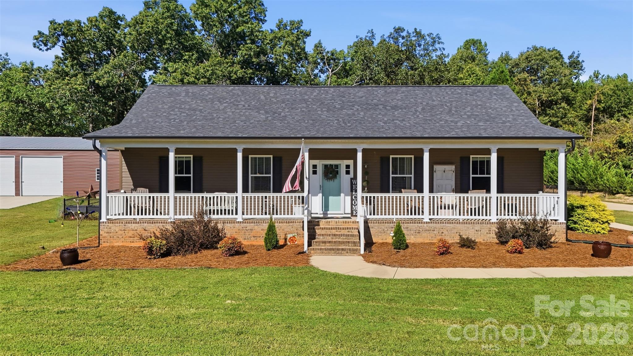 2278 Devine Road Property Photo 2