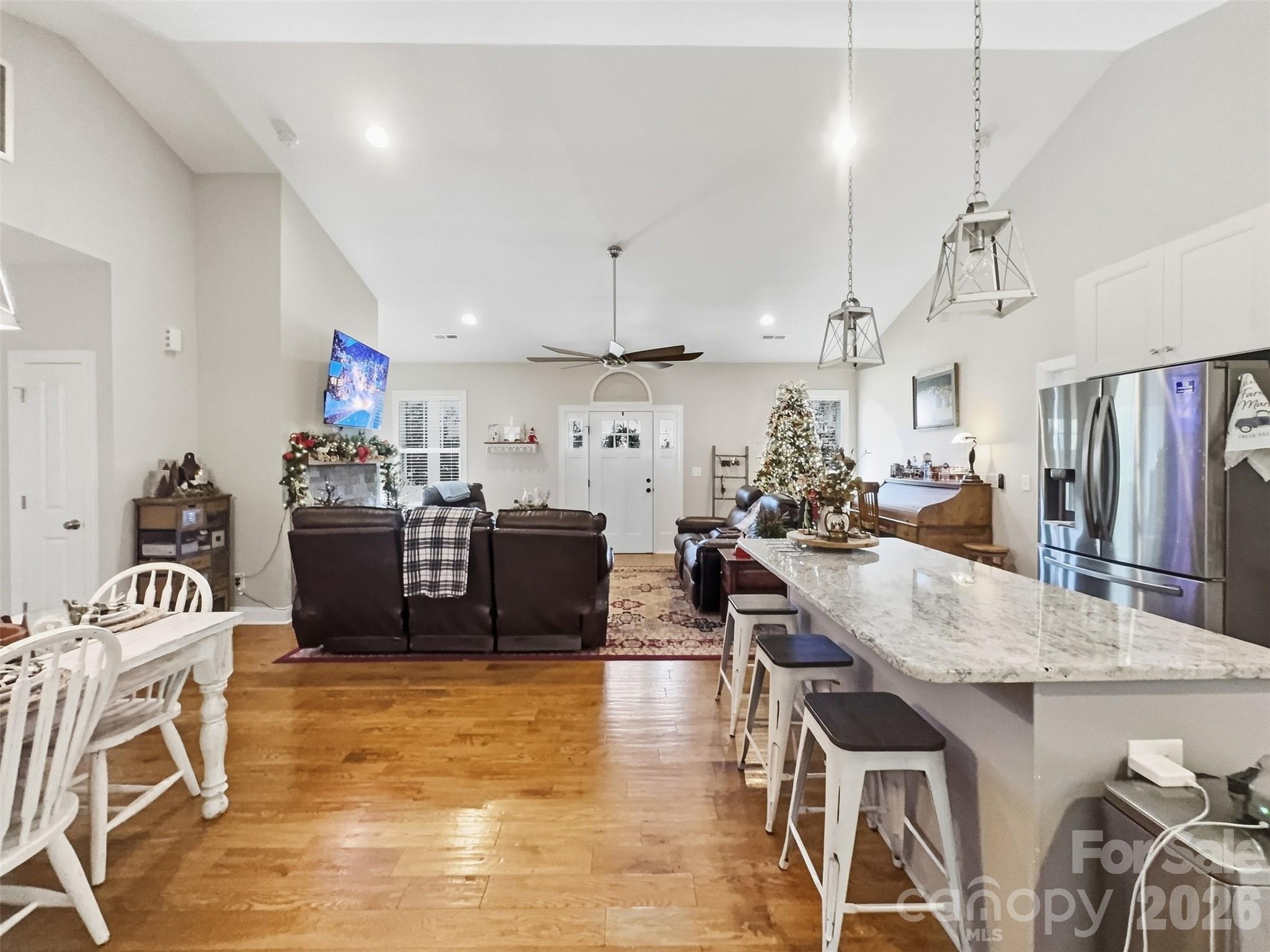 2278 Devine Road Property Photo 12
