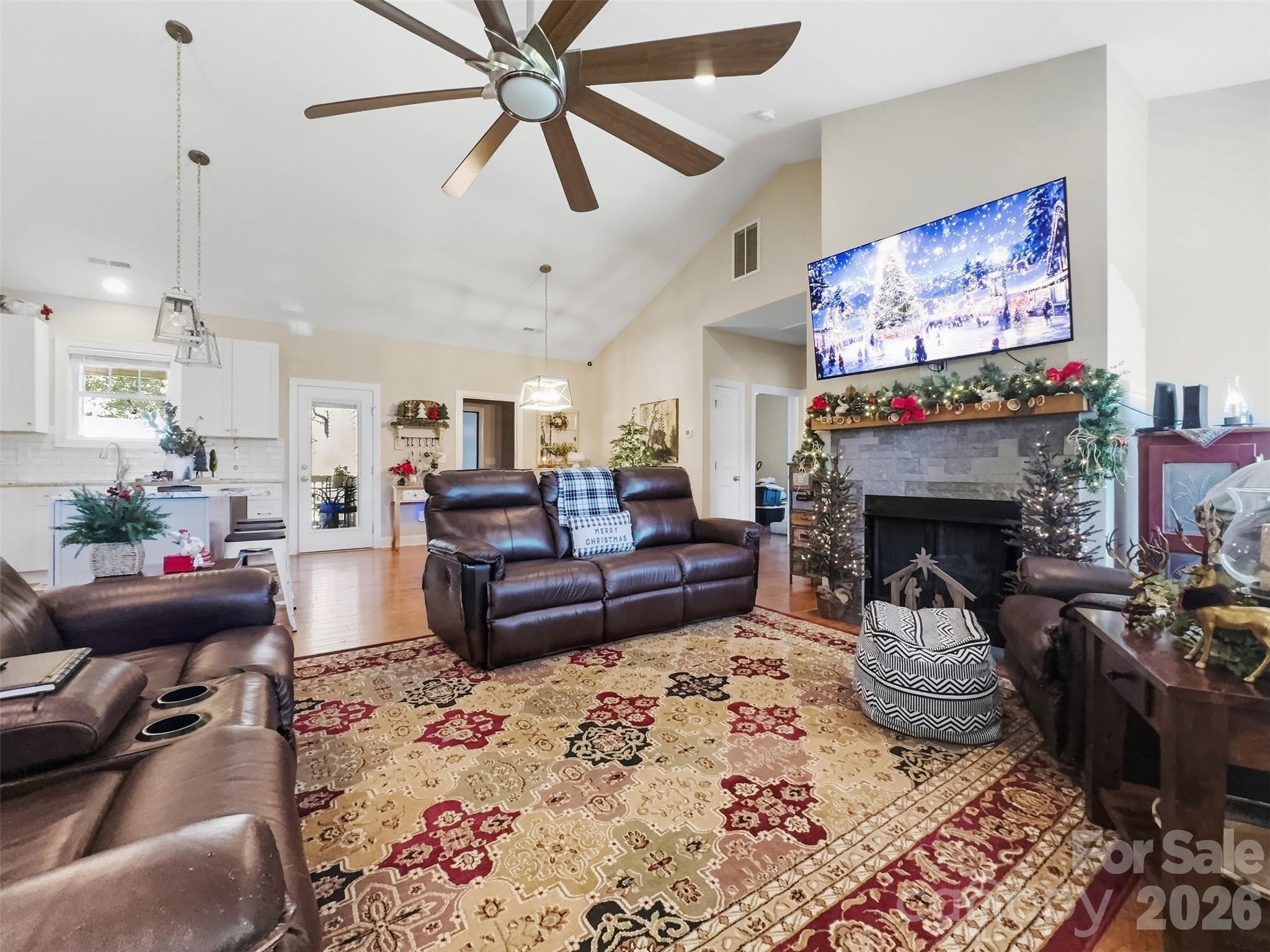 2278 Devine Road Property Photo 17