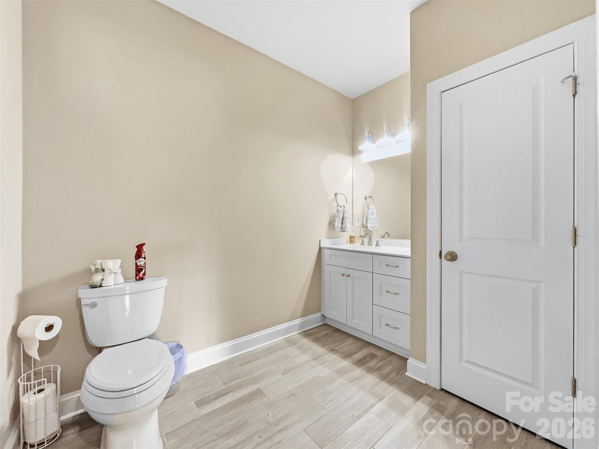 2278 Devine Road Property Photo 20