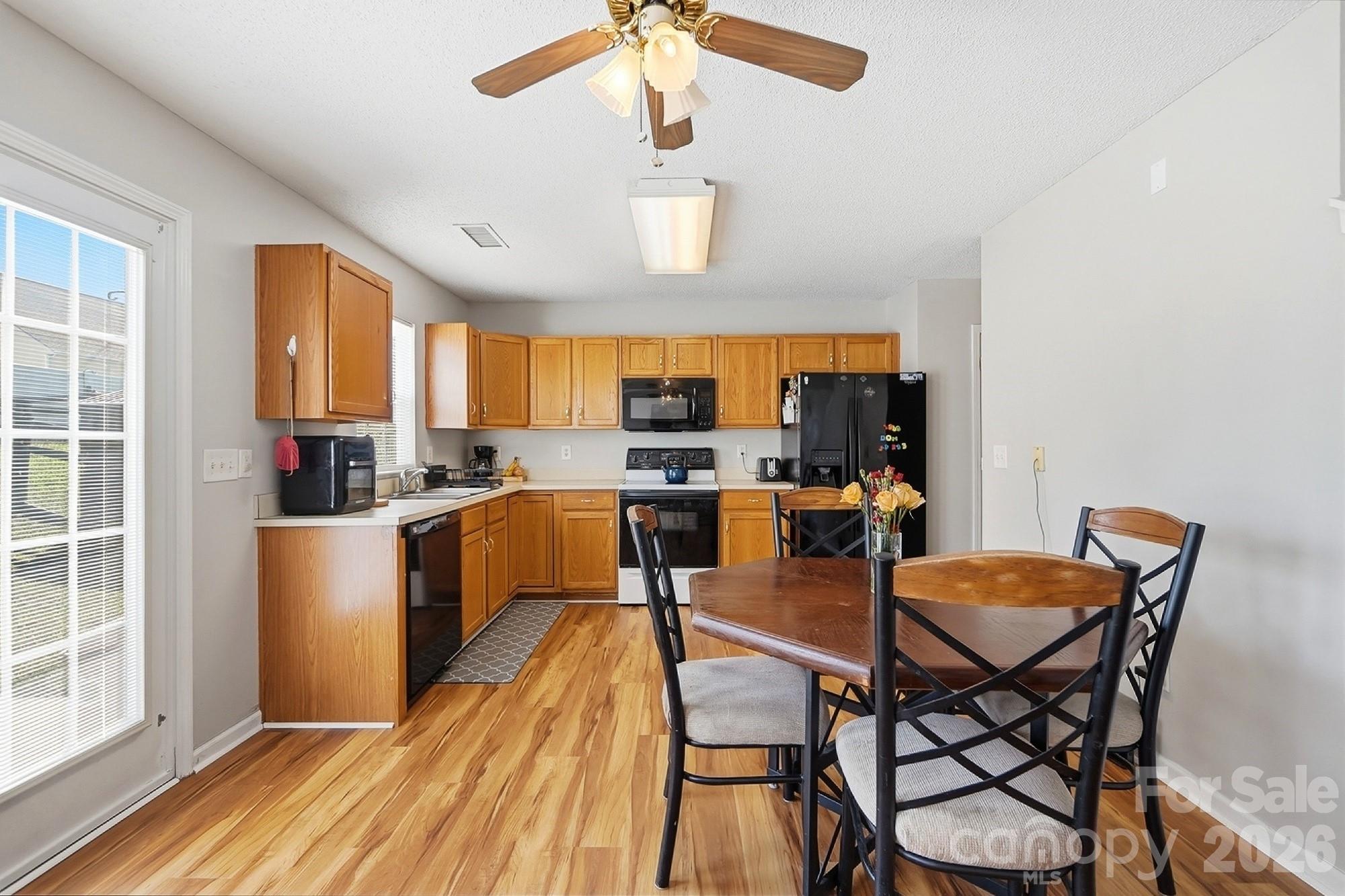 4946 Wheat Drive Property Photo 10