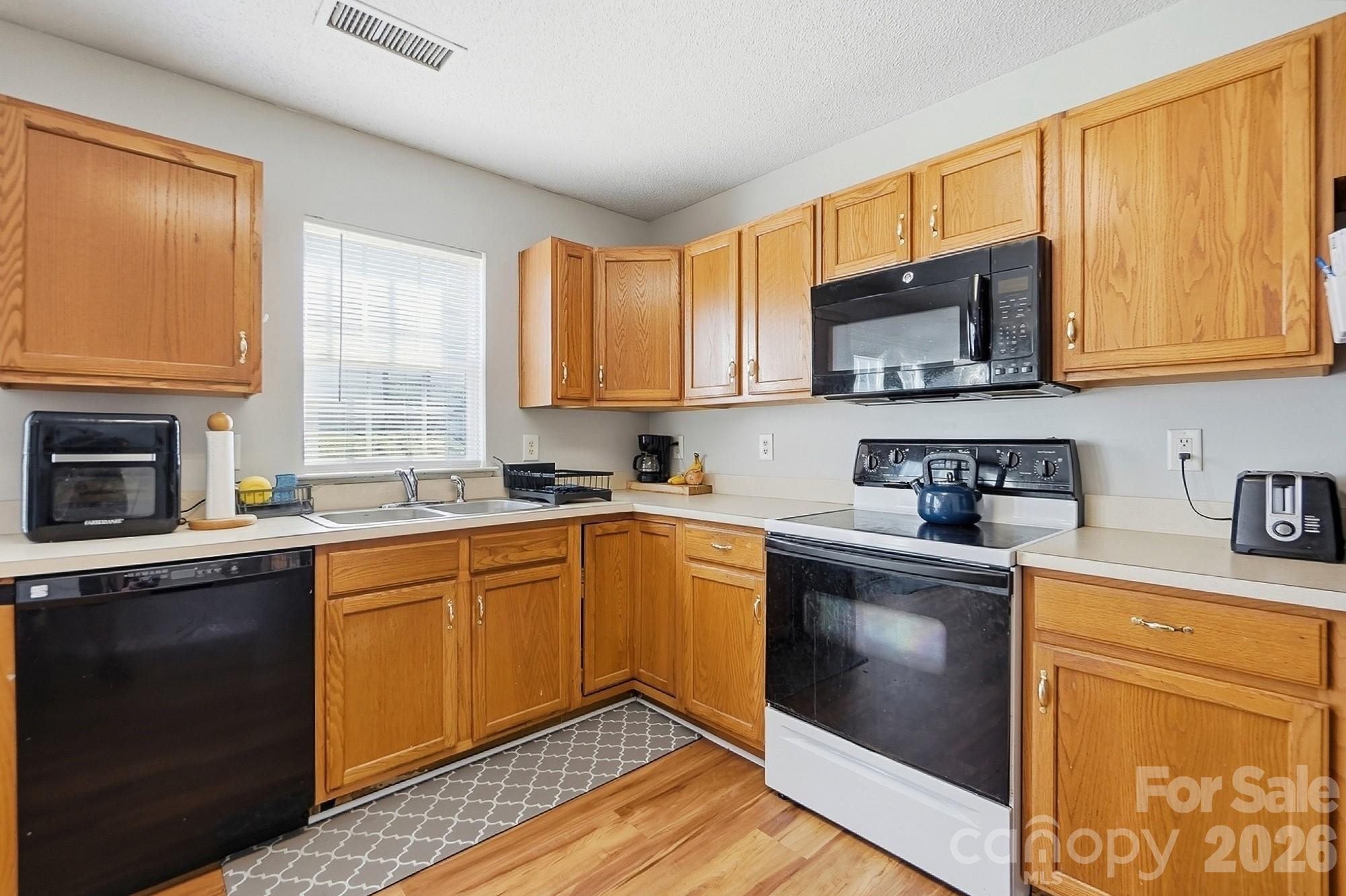 4946 Wheat Drive Property Photo 13