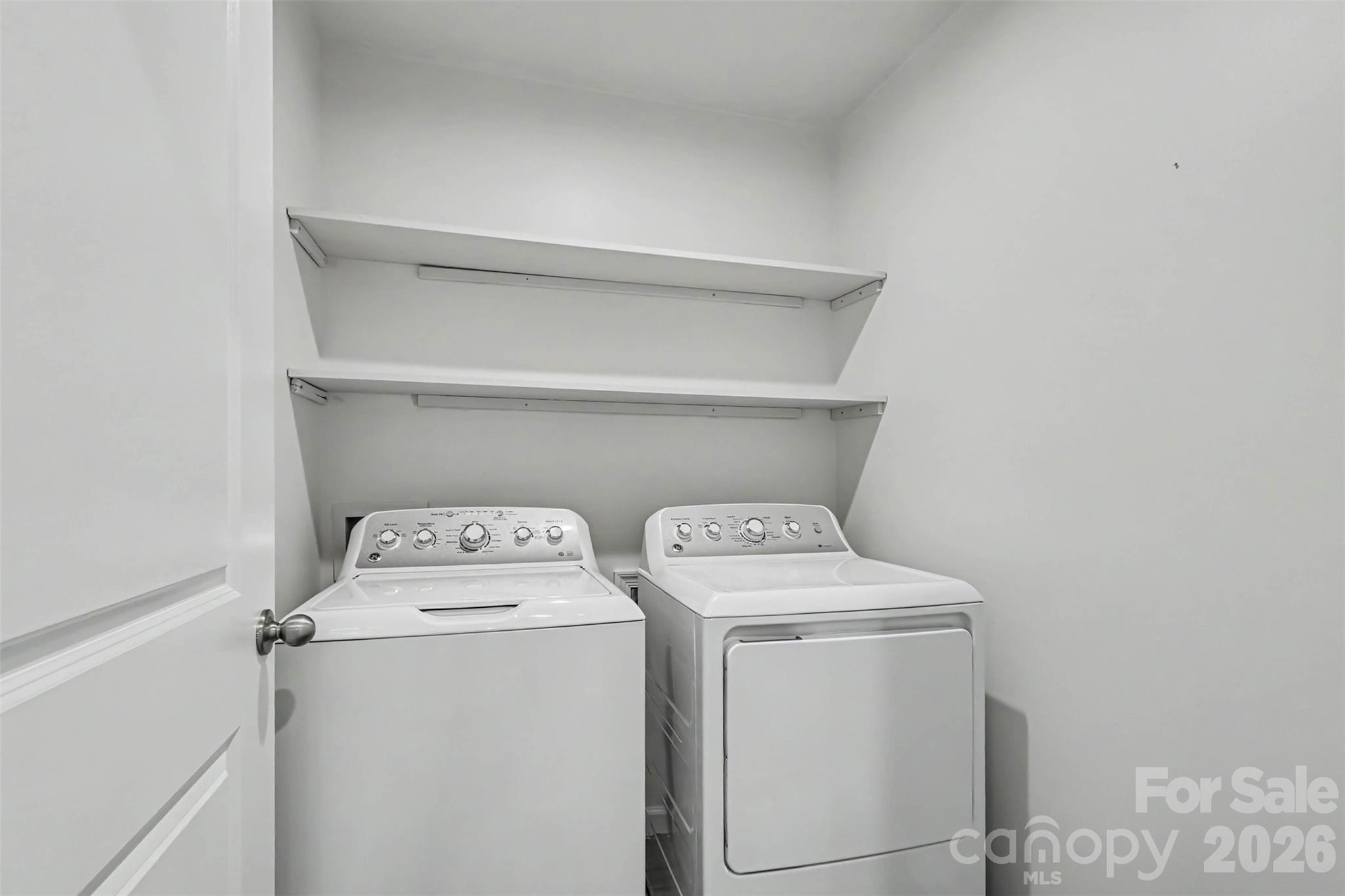 4112 Bowline Drive Property Photo 20