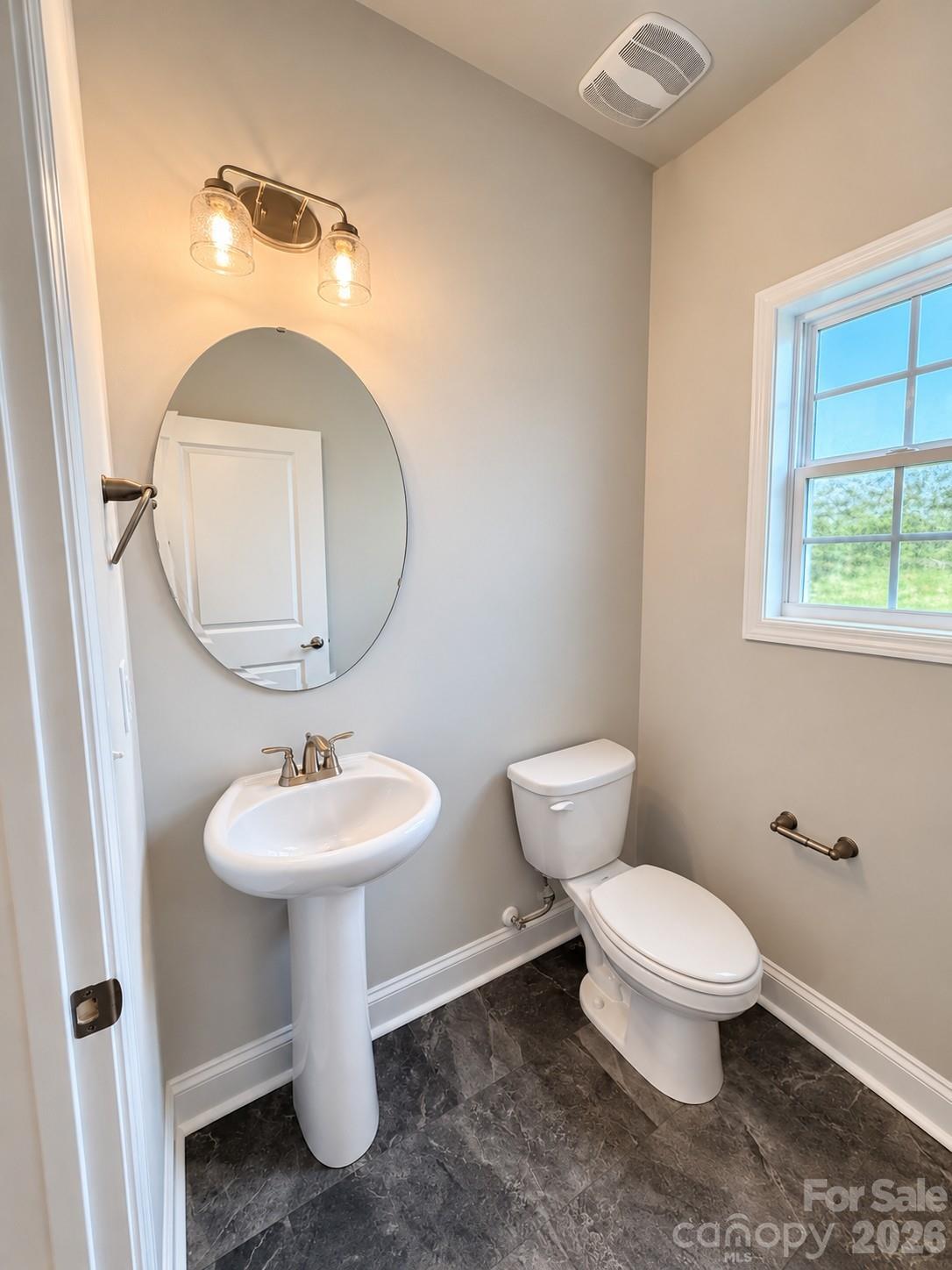 200 Fostoria Place 78a Property Photo 11