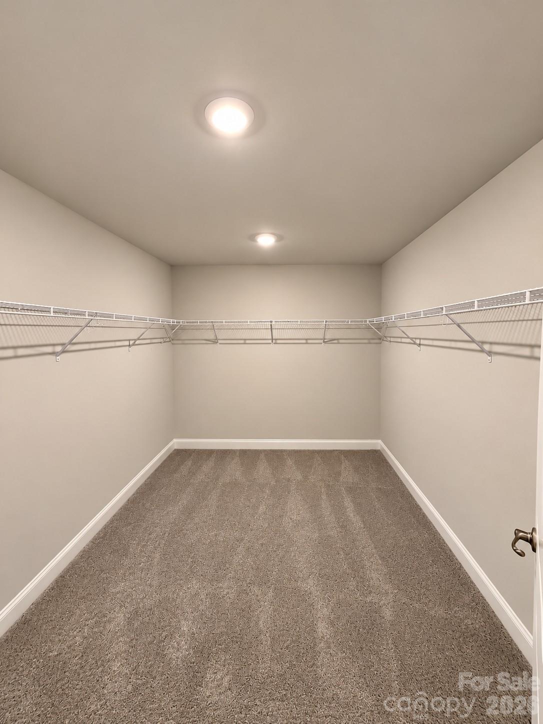 200 Fostoria Place 78a Property Photo 28