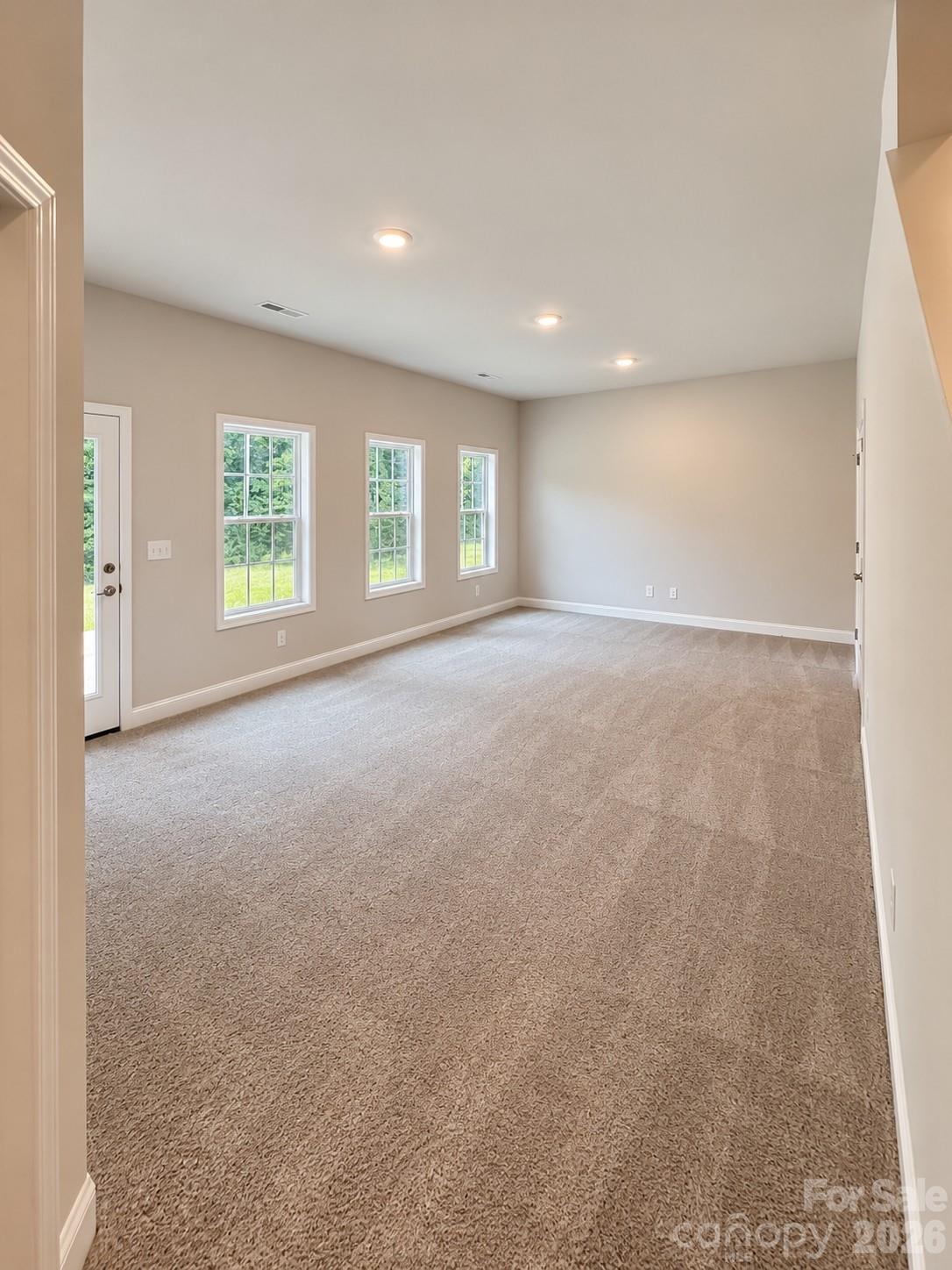200 Fostoria Place 78a Property Photo 31
