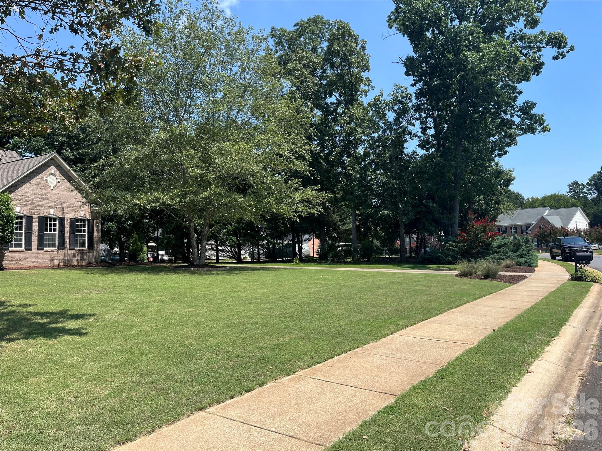 2107 Heath Lake Drive Property Photo 45