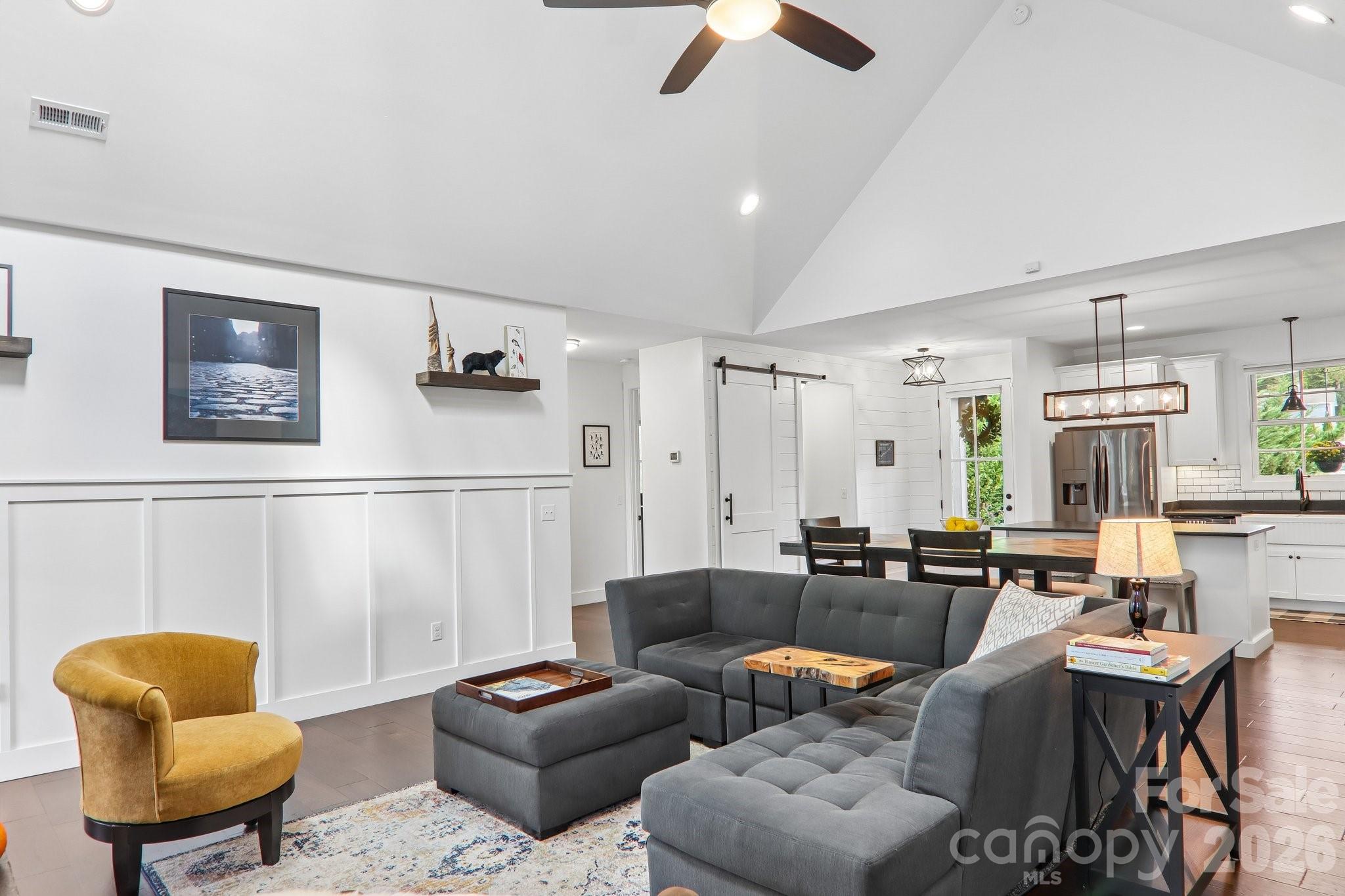 107 New Pinner Place Property Photo 6