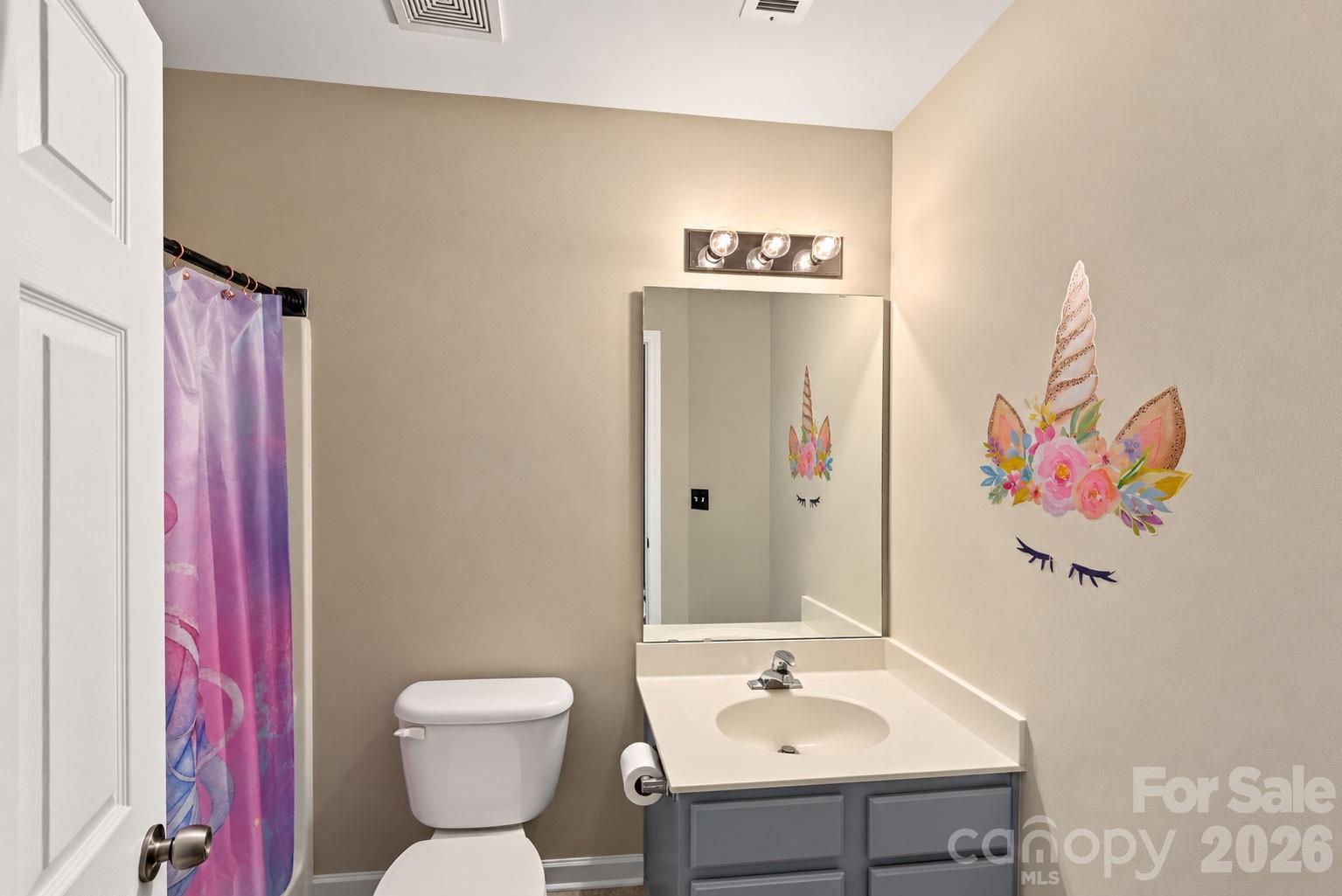 2126 Midnight Blue Lane Property Photo 9