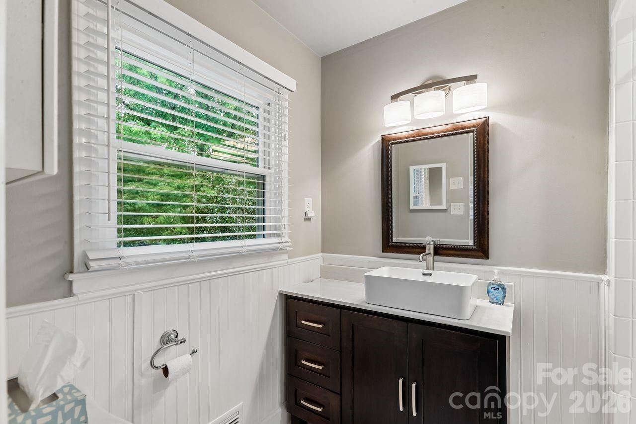 122 Chanticleer Court Property Photo 14