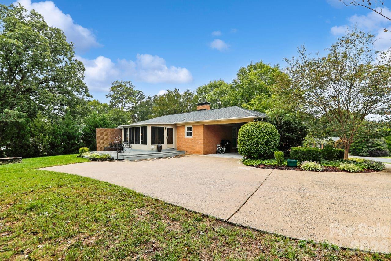 122 Chanticleer Court Property Photo 35