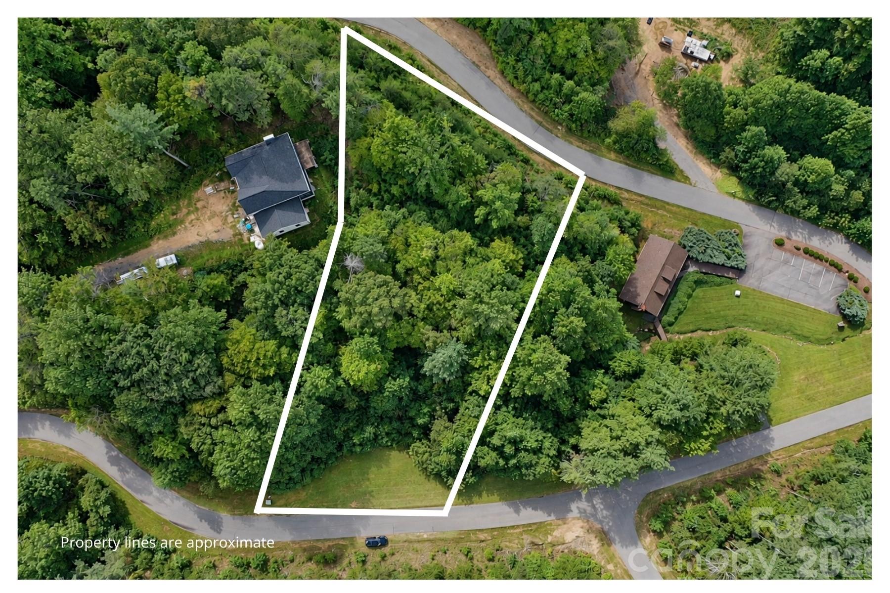 18 Mountain Magnolia Drive Property Photo 1