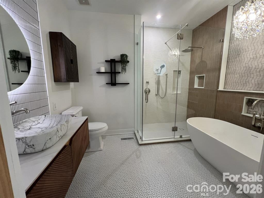 13033 Asbury Chapel Road Property Photo 11