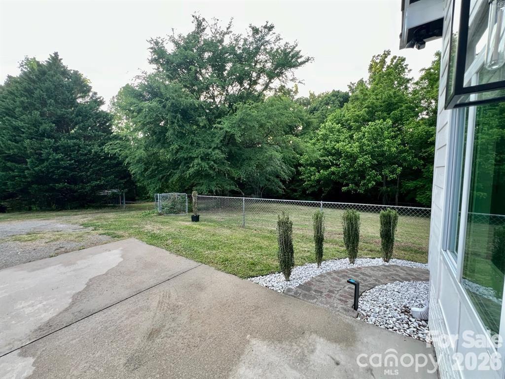 13033 Asbury Chapel Road Property Photo 33
