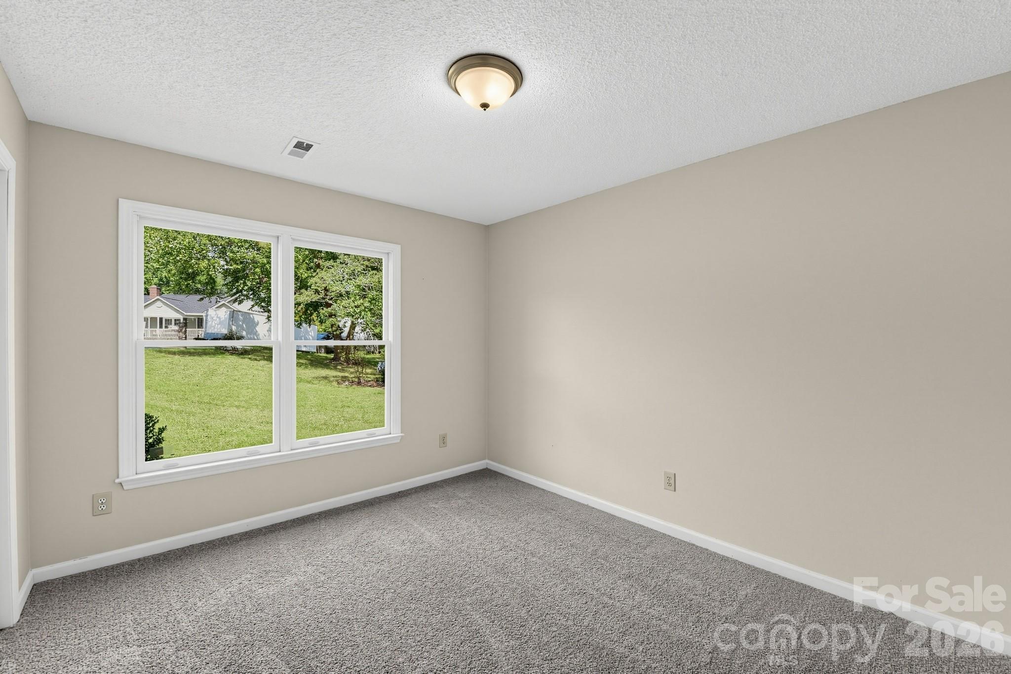 140 Weeping Willow Way Property Photo 8