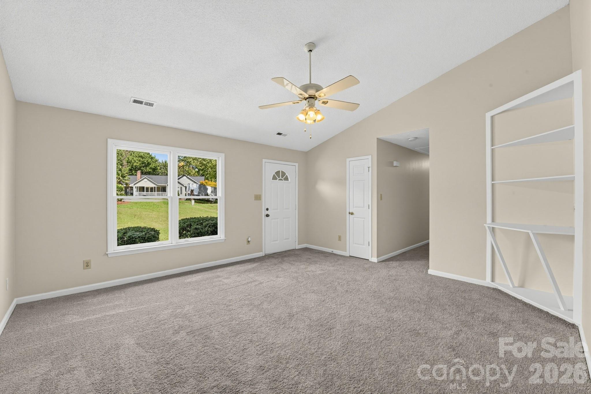 140 Weeping Willow Way Property Photo 11