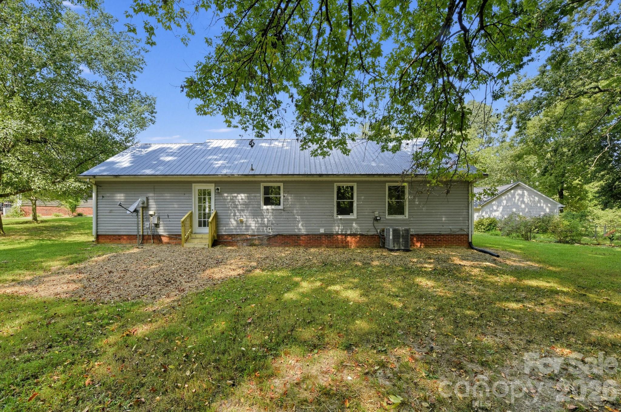140 Weeping Willow Way Property Photo 14