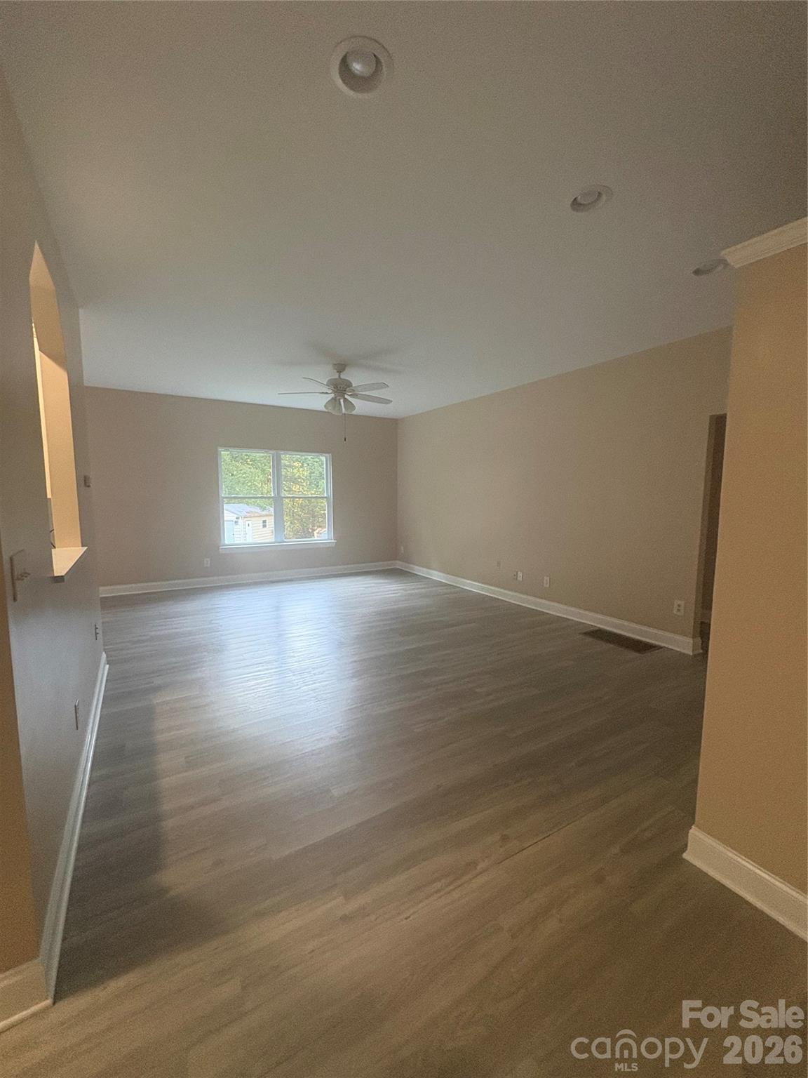 449 Potter Road Property Photo 10