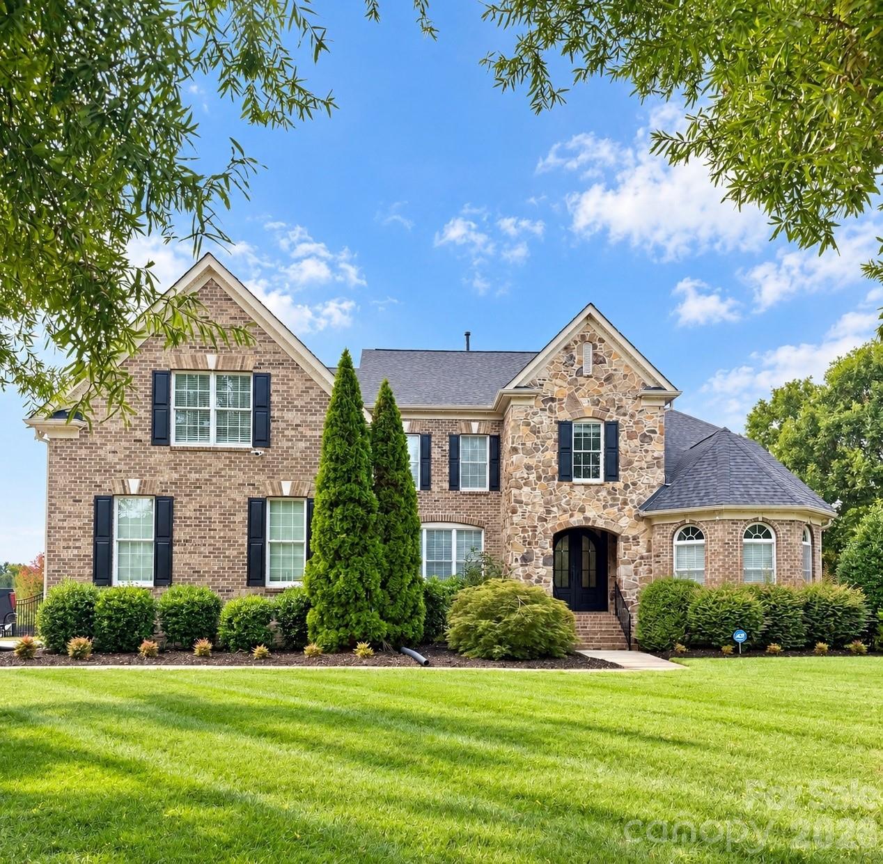 5017 Autumn Blossom Lane Property Photo 1