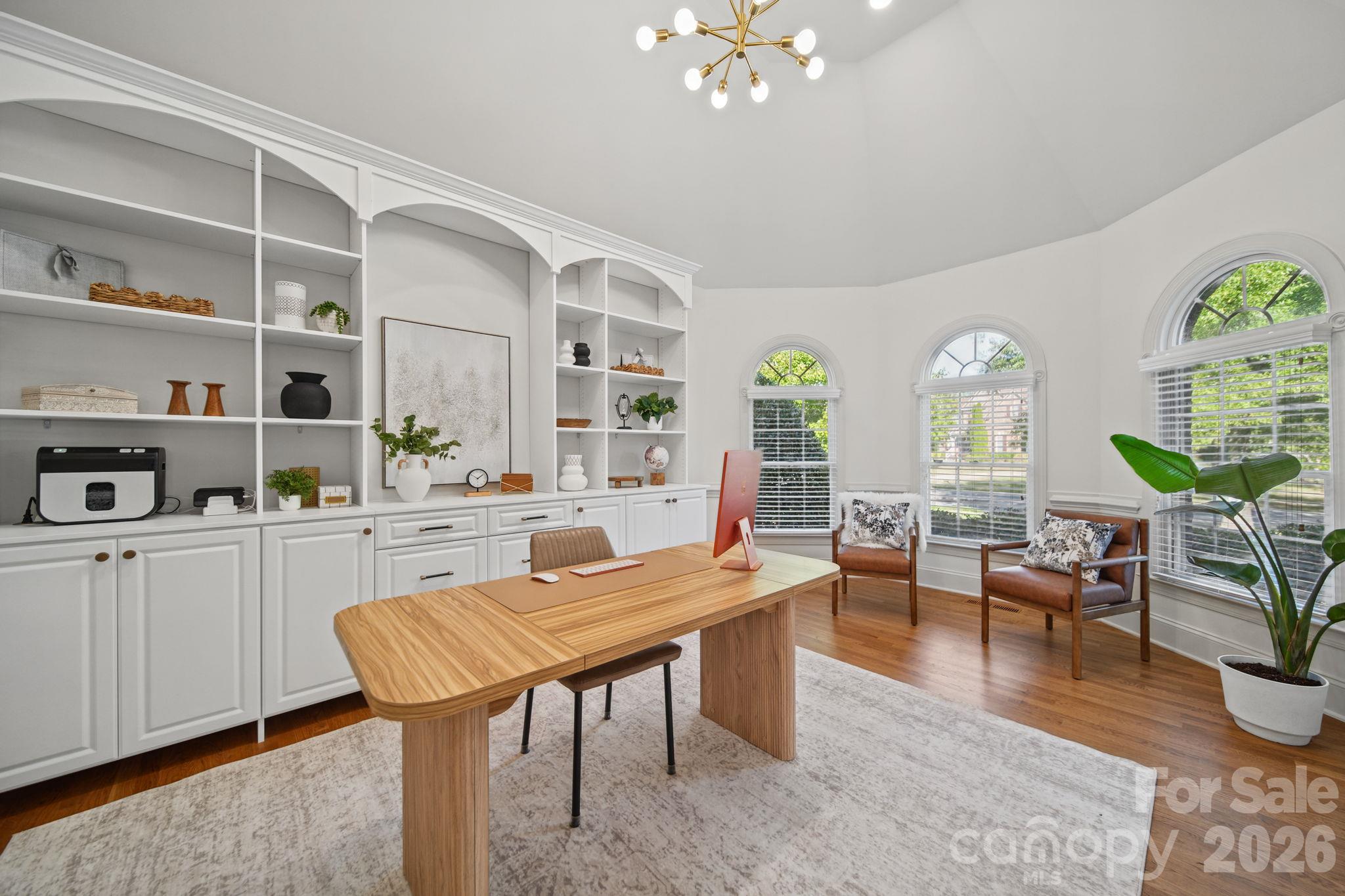 5017 Autumn Blossom Lane Property Photo 4