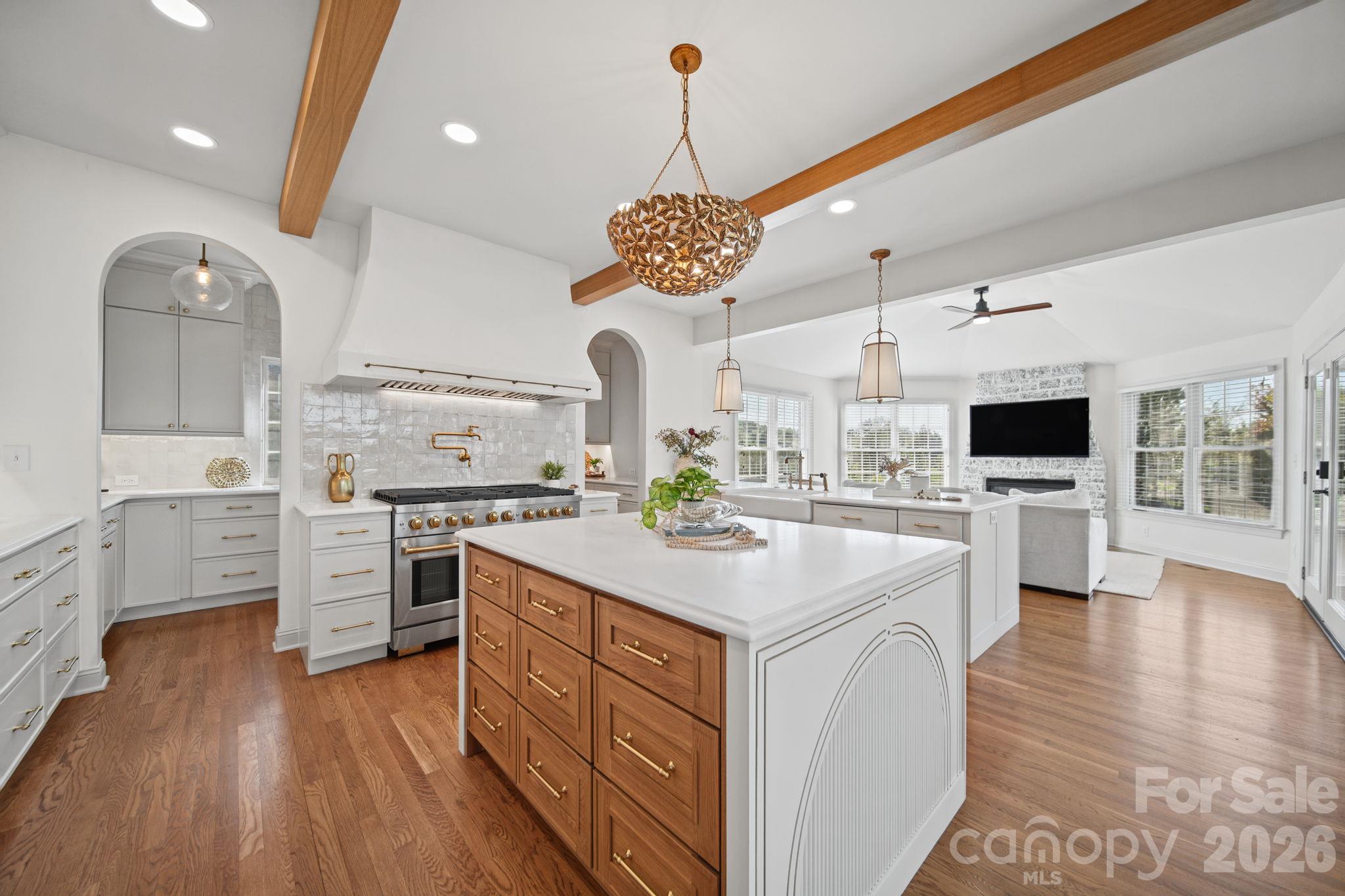5017 Autumn Blossom Lane Property Photo 12