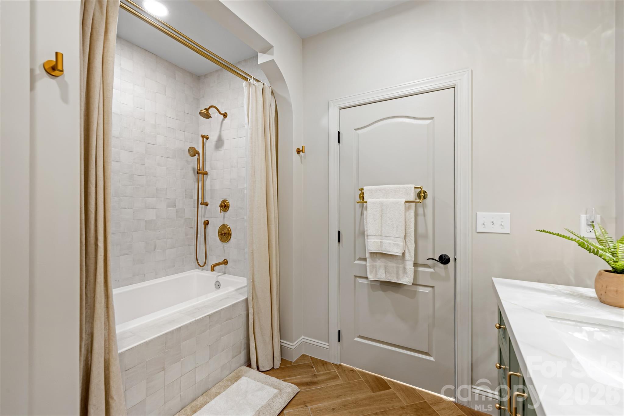 5017 Autumn Blossom Lane Property Photo 36