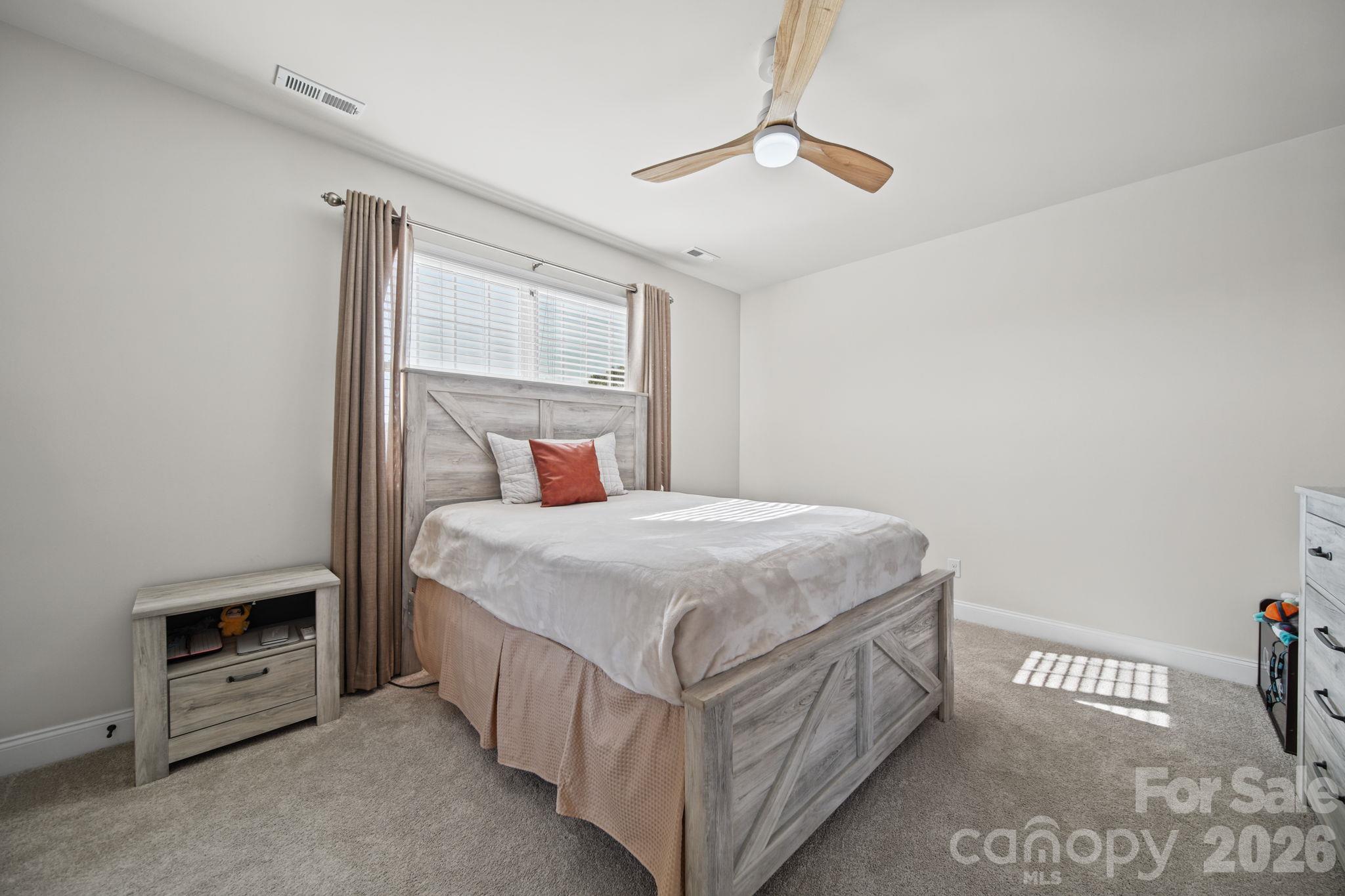 5017 Autumn Blossom Lane Property Photo 41