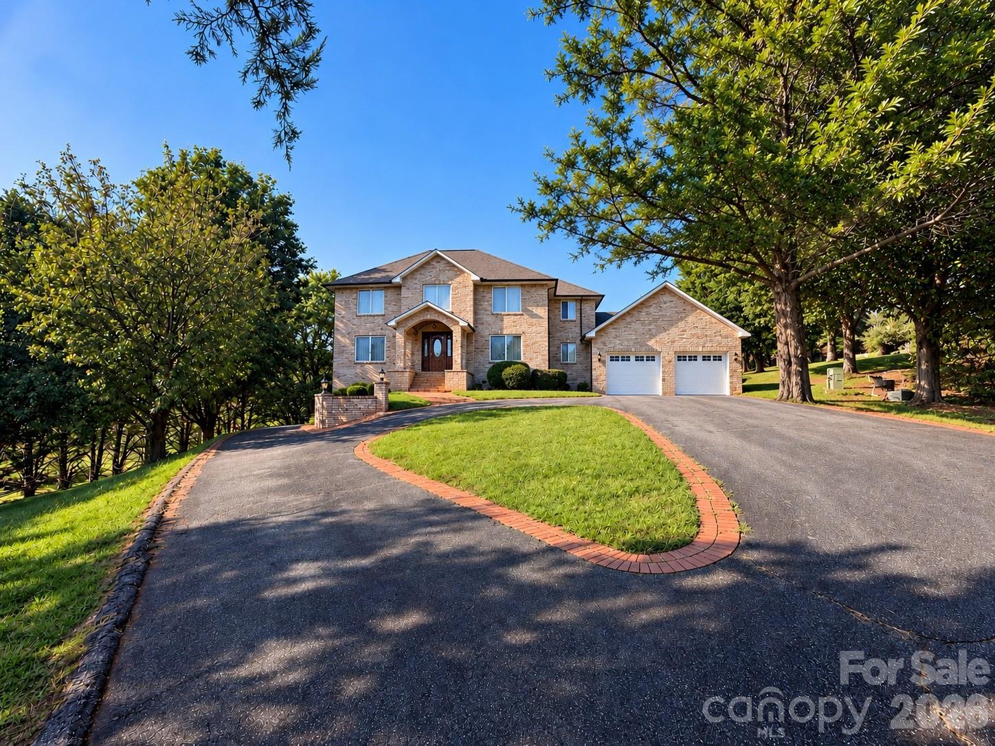 5980 Willowbottom Road Property Photo 2