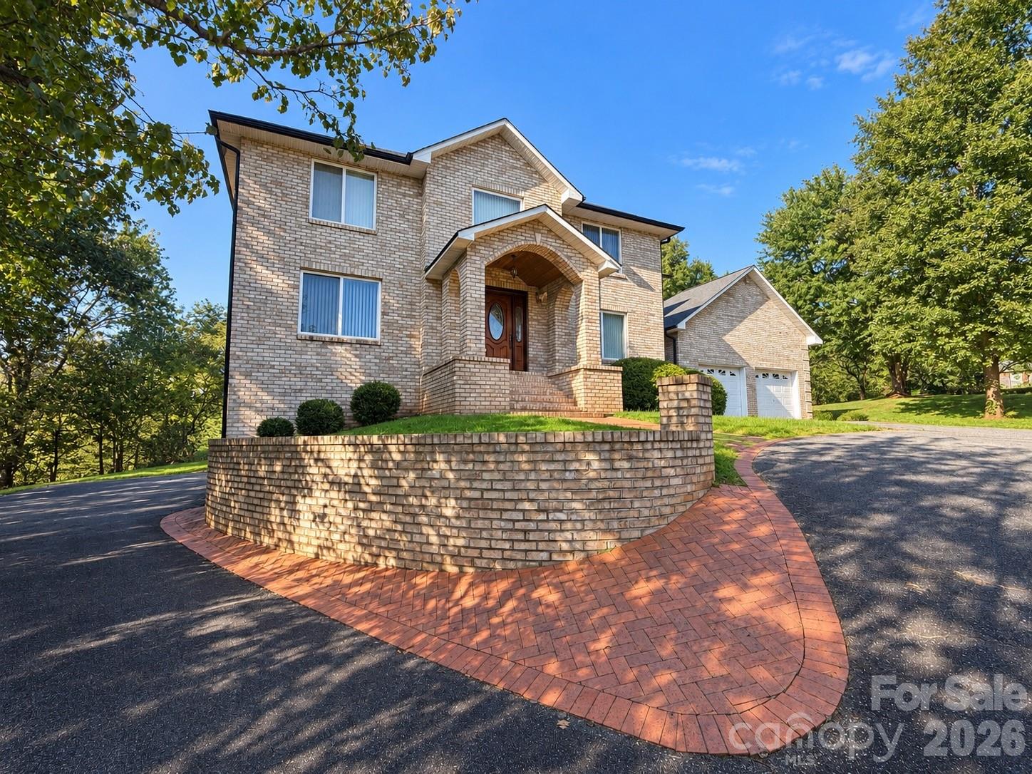 5980 Willowbottom Road Property Photo 3