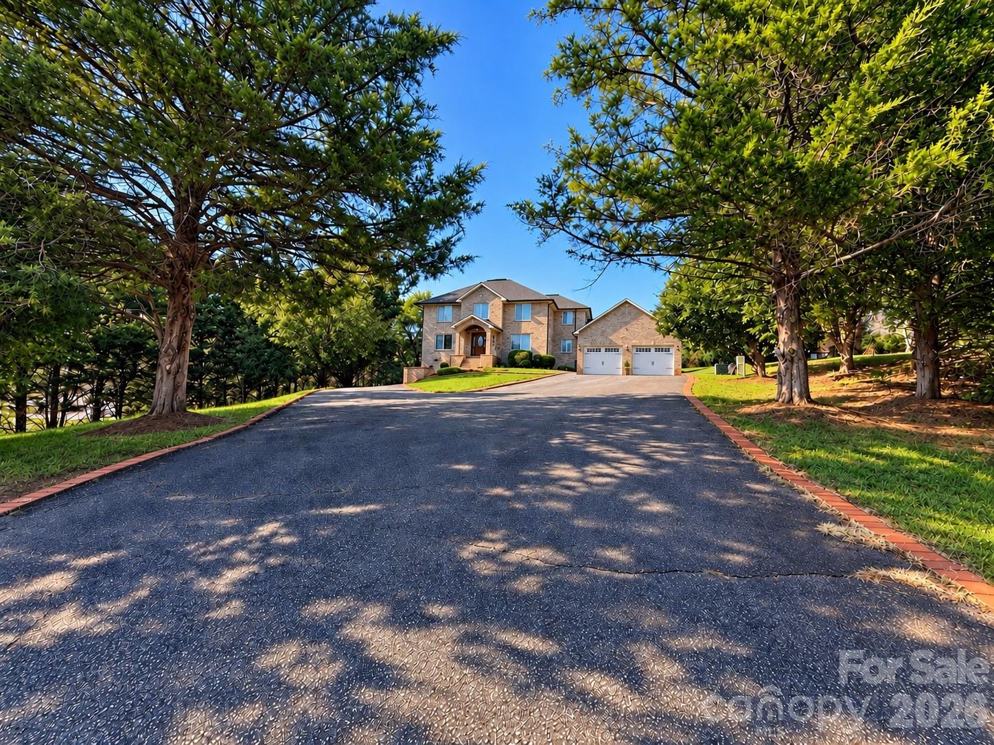 5980 Willowbottom Road Property Photo 4