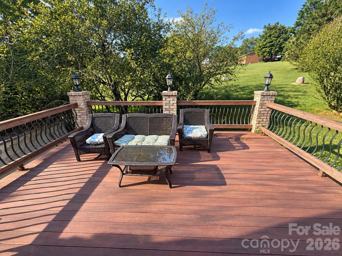 5980 Willowbottom Road Property Photo 9