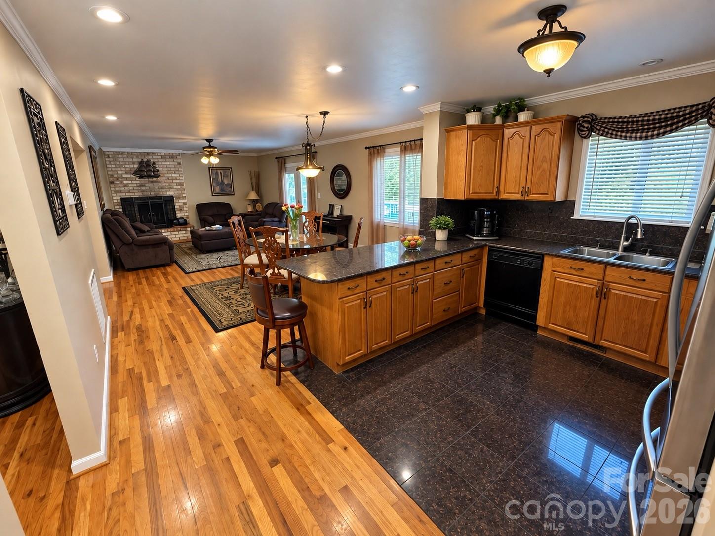 5980 Willowbottom Road Property Photo 18